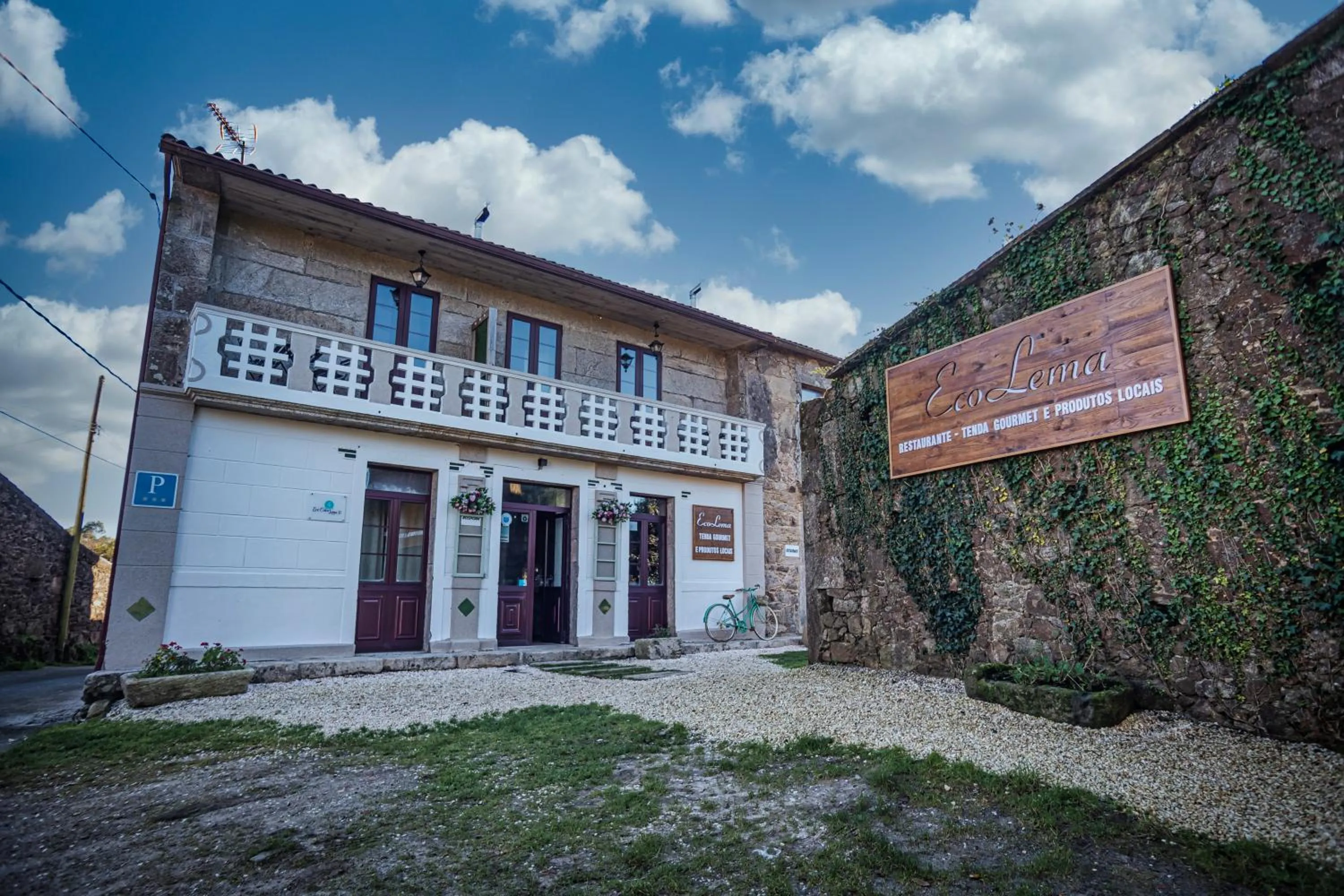 Property building in Ecocasa Lema II