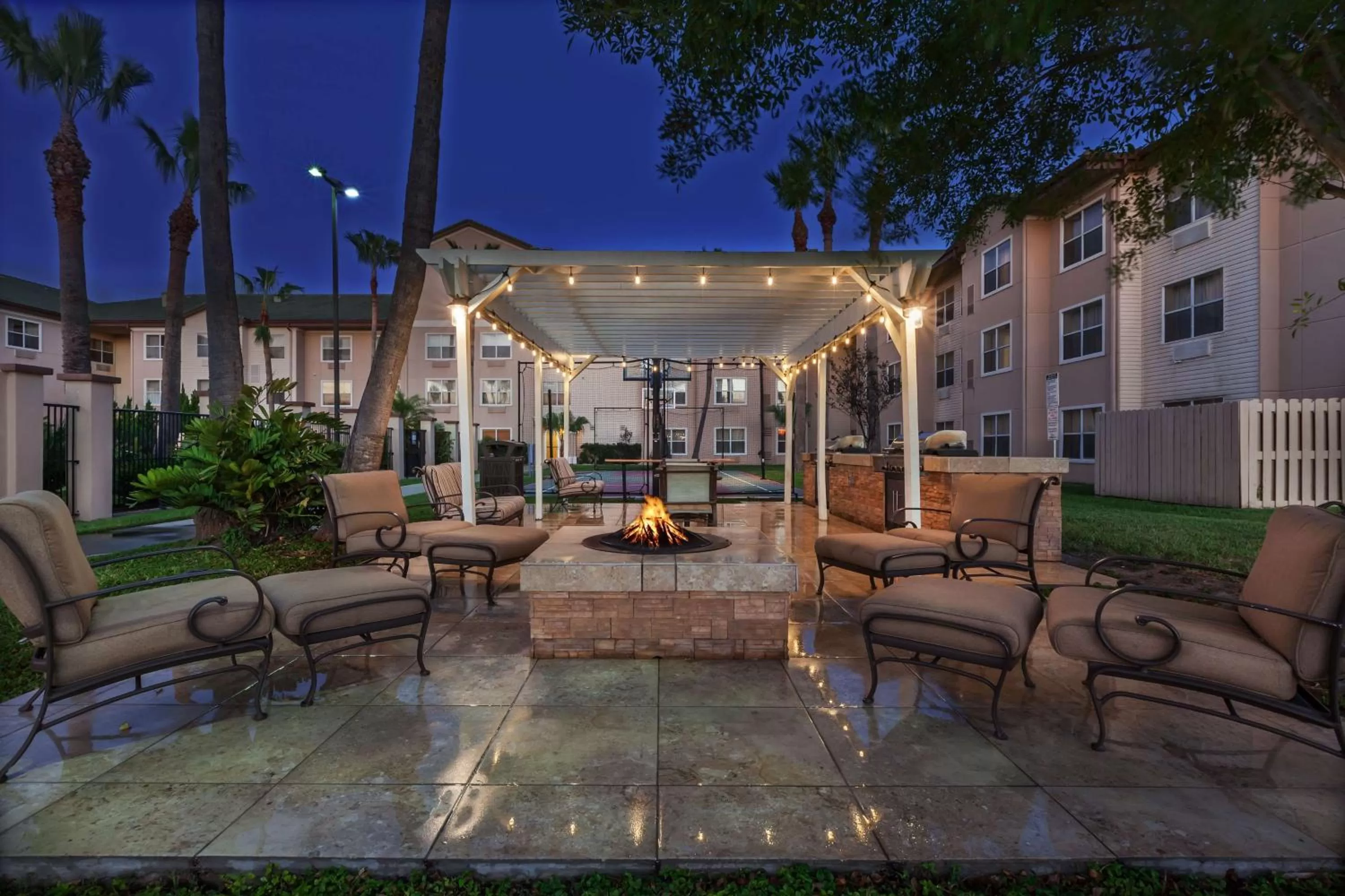 Patio in Homewood Suites by Hilton Brownsville