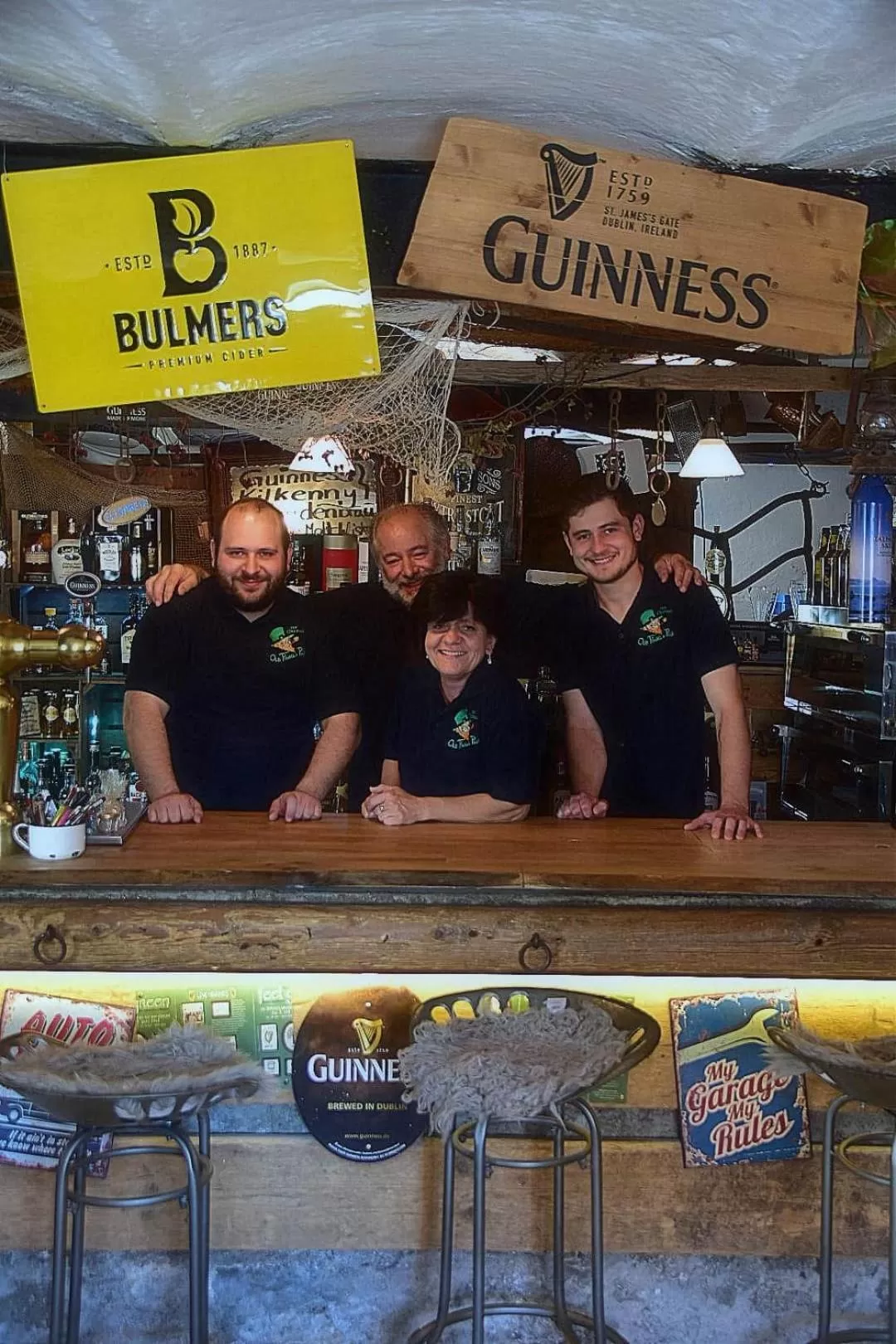 People in Finkls Heimat