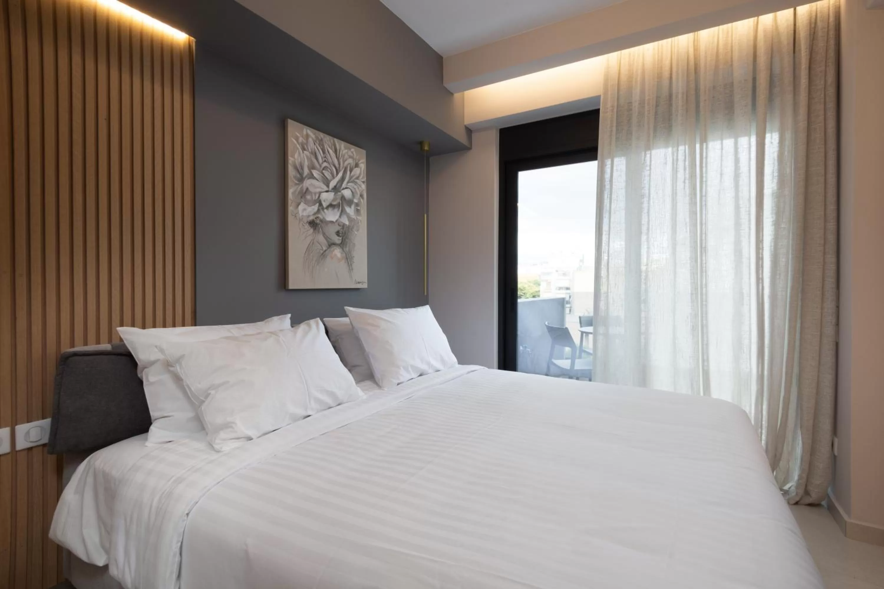 Bed in LUX&EASY Athens Downtown Residences