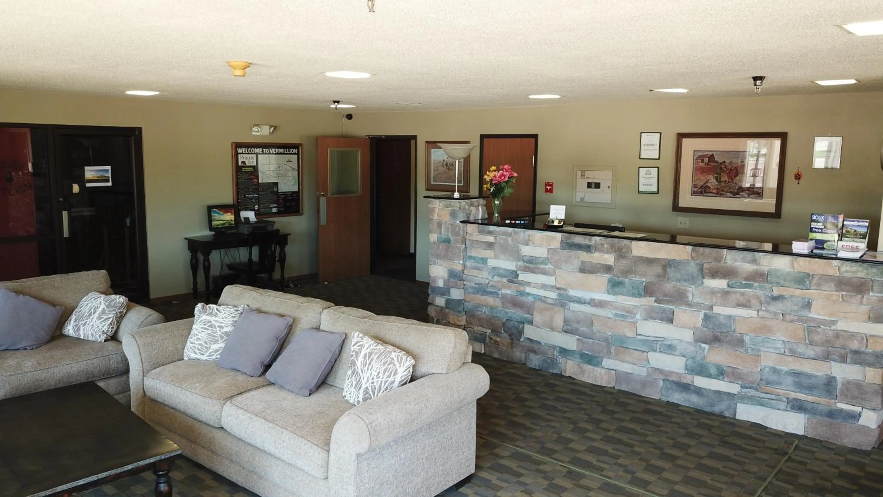 Lobby or reception in Prairie Inn