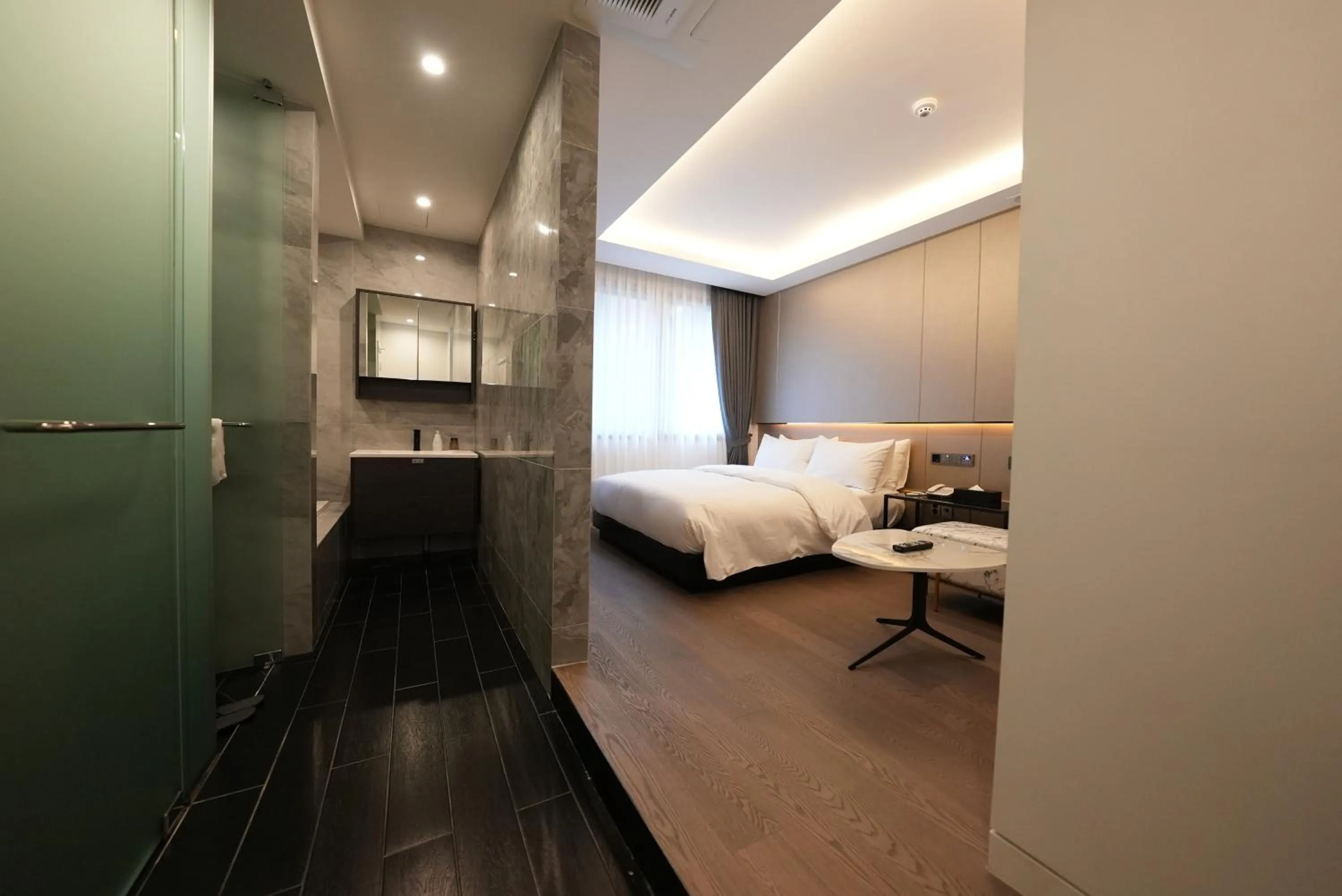 Photo of the whole room, Bed in Amare Hotel Jongno