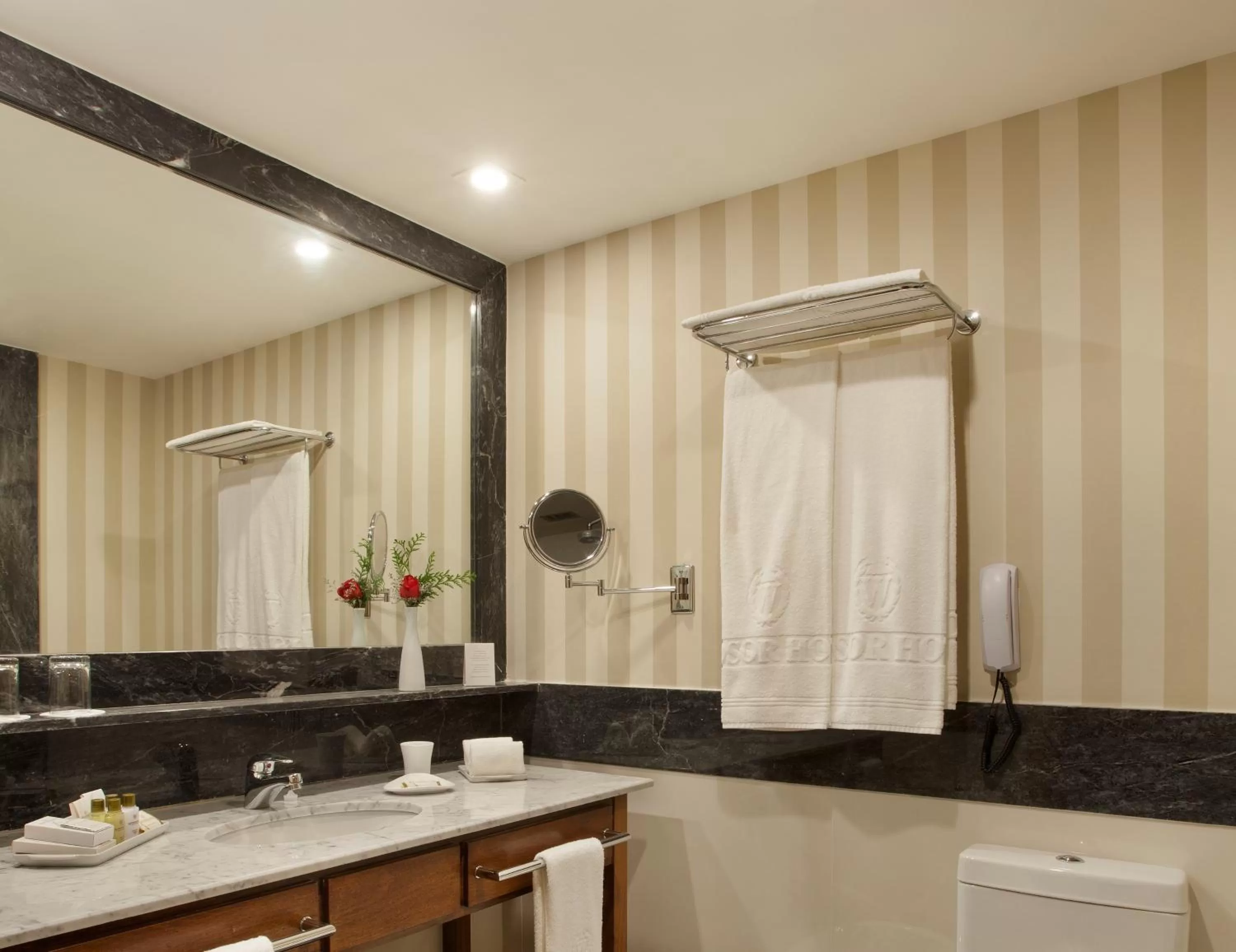 Bathroom in Windsor Marapendi Hotel