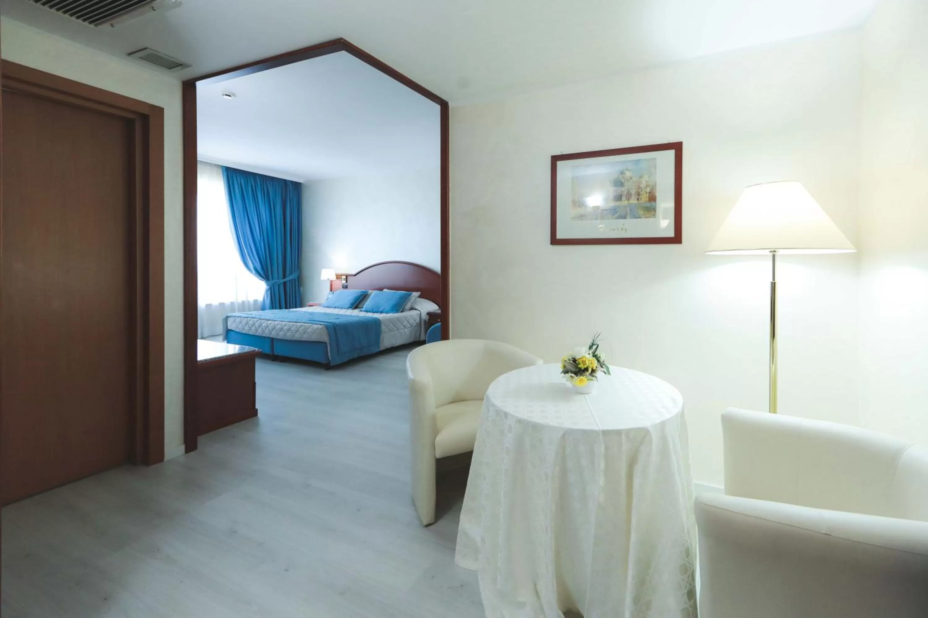 Bed in Edra Palace Hotel & Ristorante