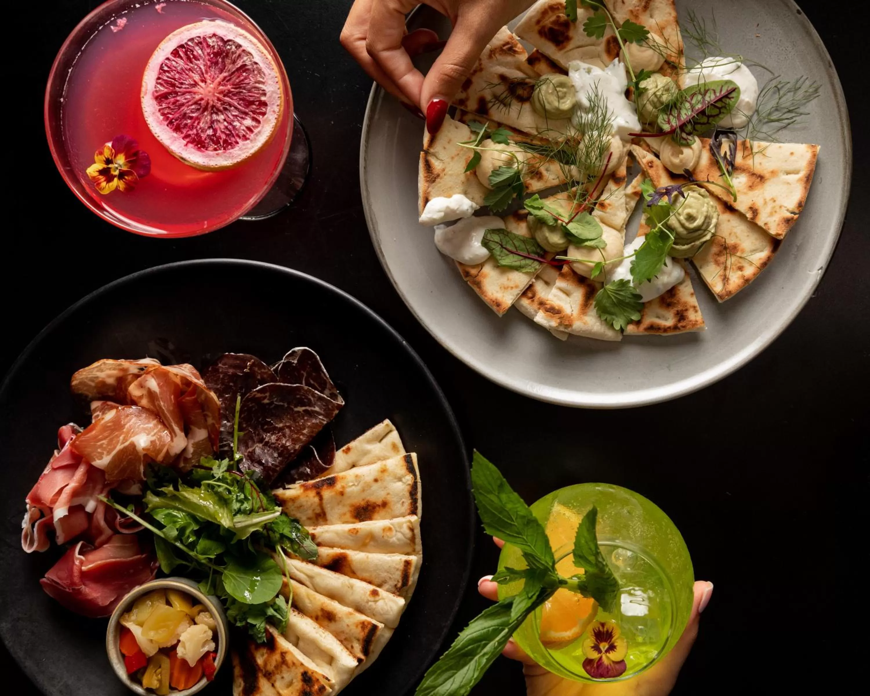 Food and drinks in Rydges Sydney Airport Hotel