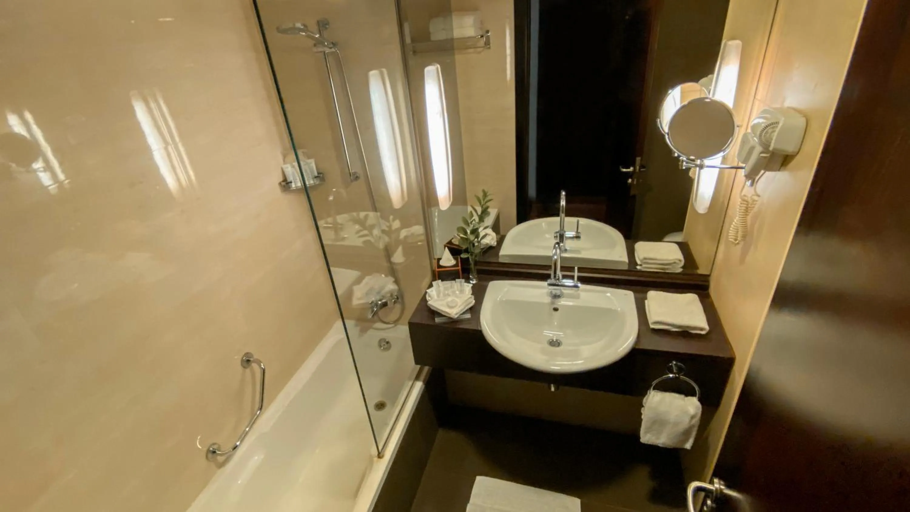 Bathroom in Oryx Hotel Aqaba