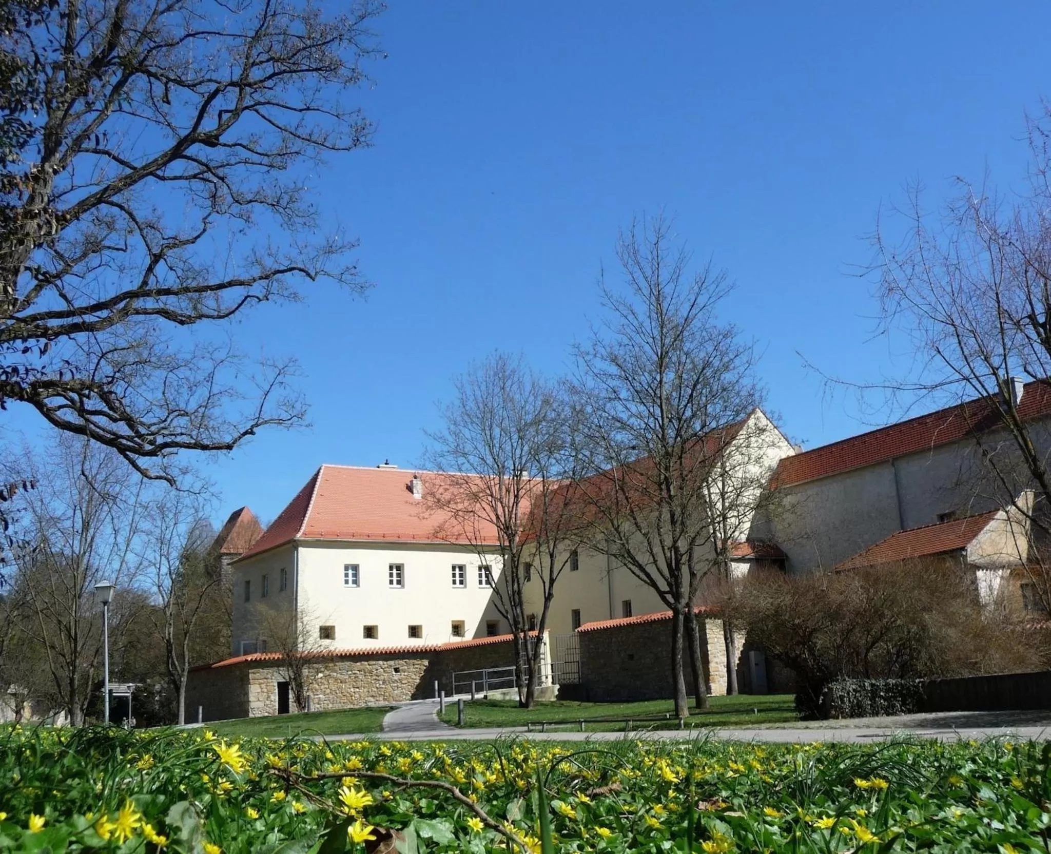 Facade/entrance in Knast-Hotel Fronfeste
