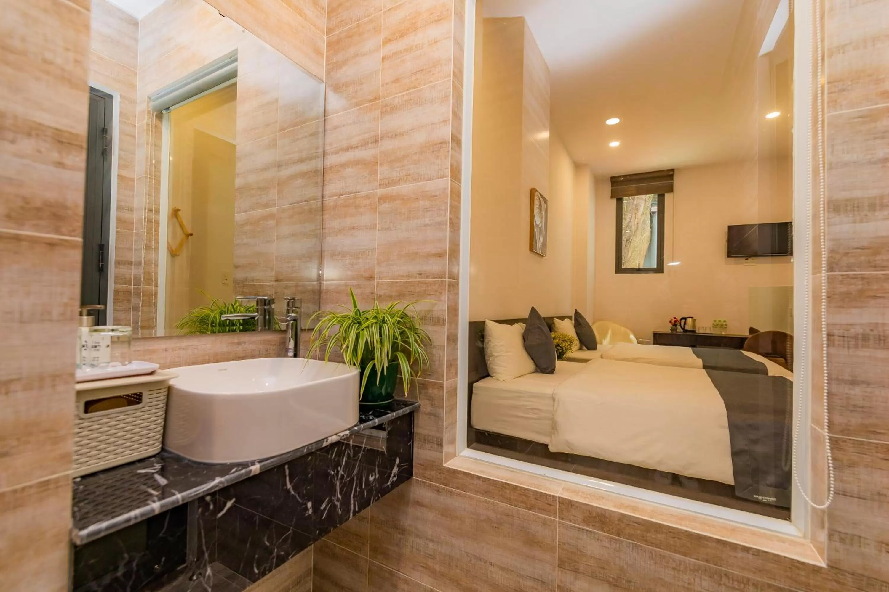 Bathroom in Khanh Uyen 3 Hotel