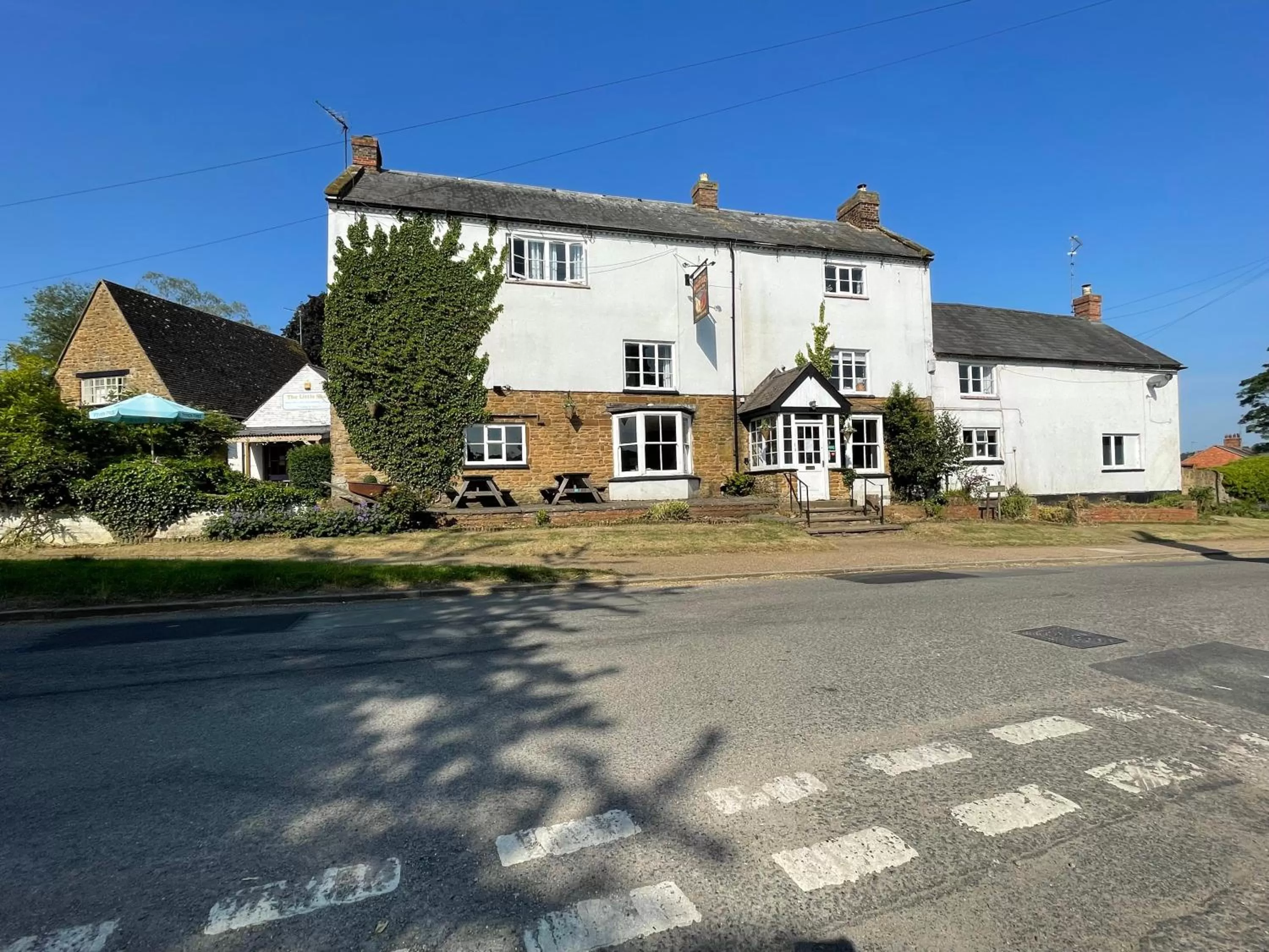Property Building in The Maltsters Country Inn