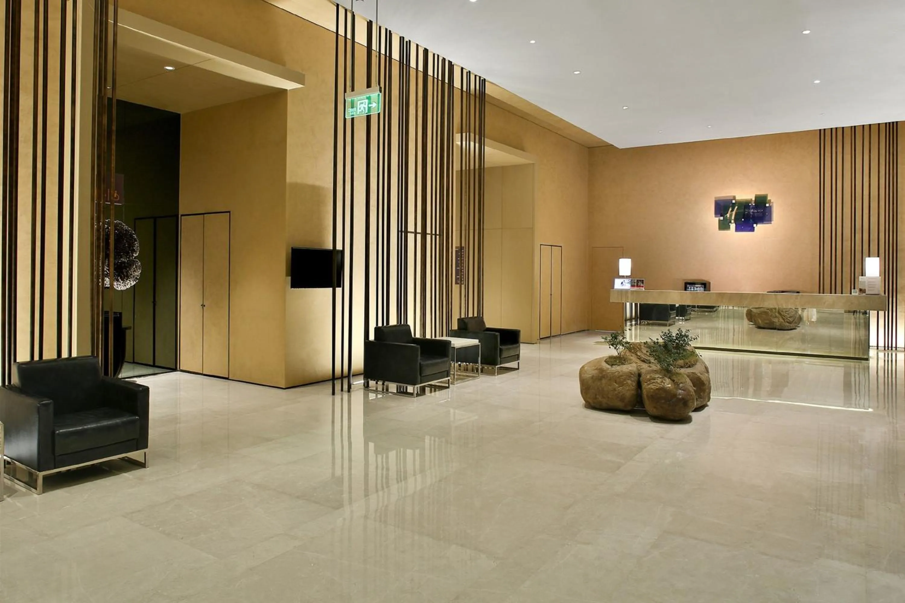 Property building in Holiday Inn Express Chengdu Wenjiang Hotspring by IHG