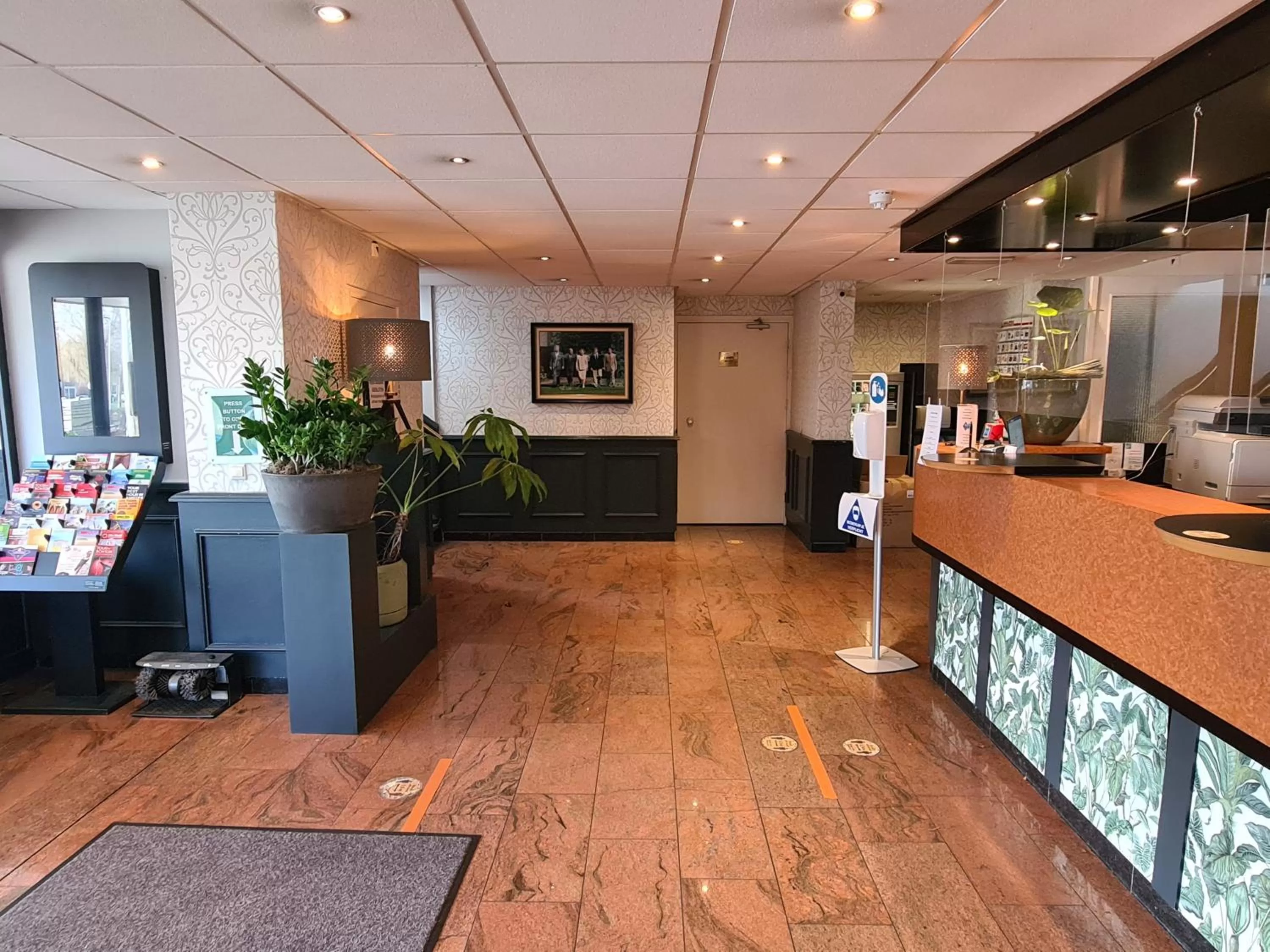 Lobby or reception in Amsterdam Hotel Uithoorn