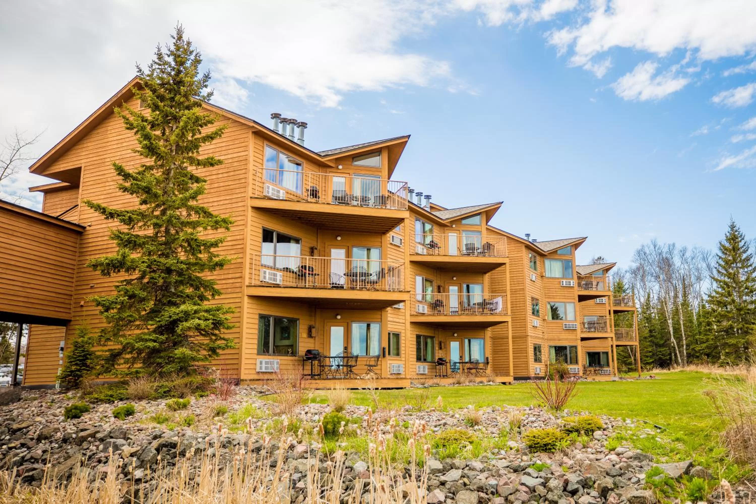 Property building in Superior Shores Resort