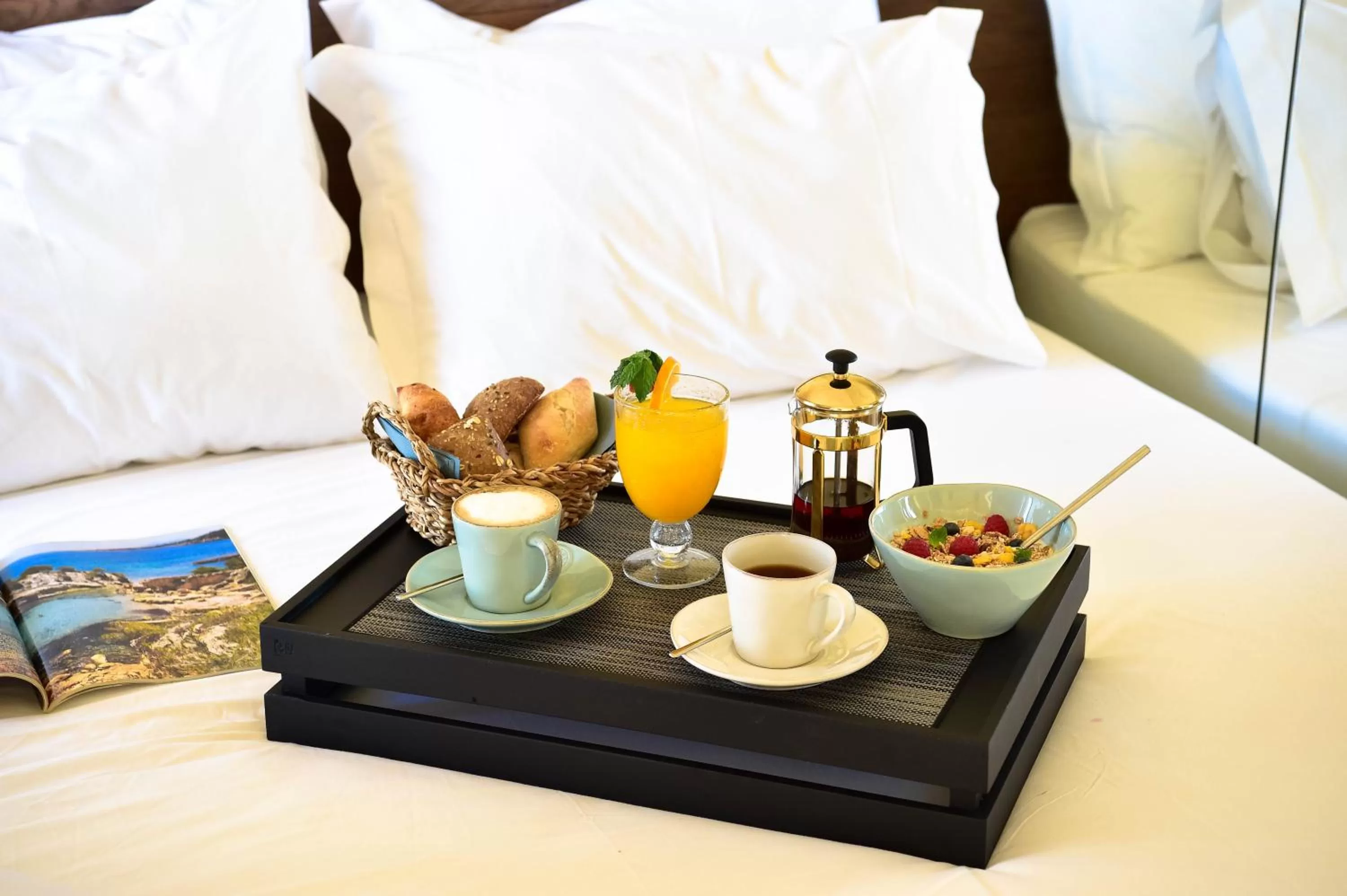 Breakfast, Bed in The Prime Energize Hotel & SPA - Algarve
