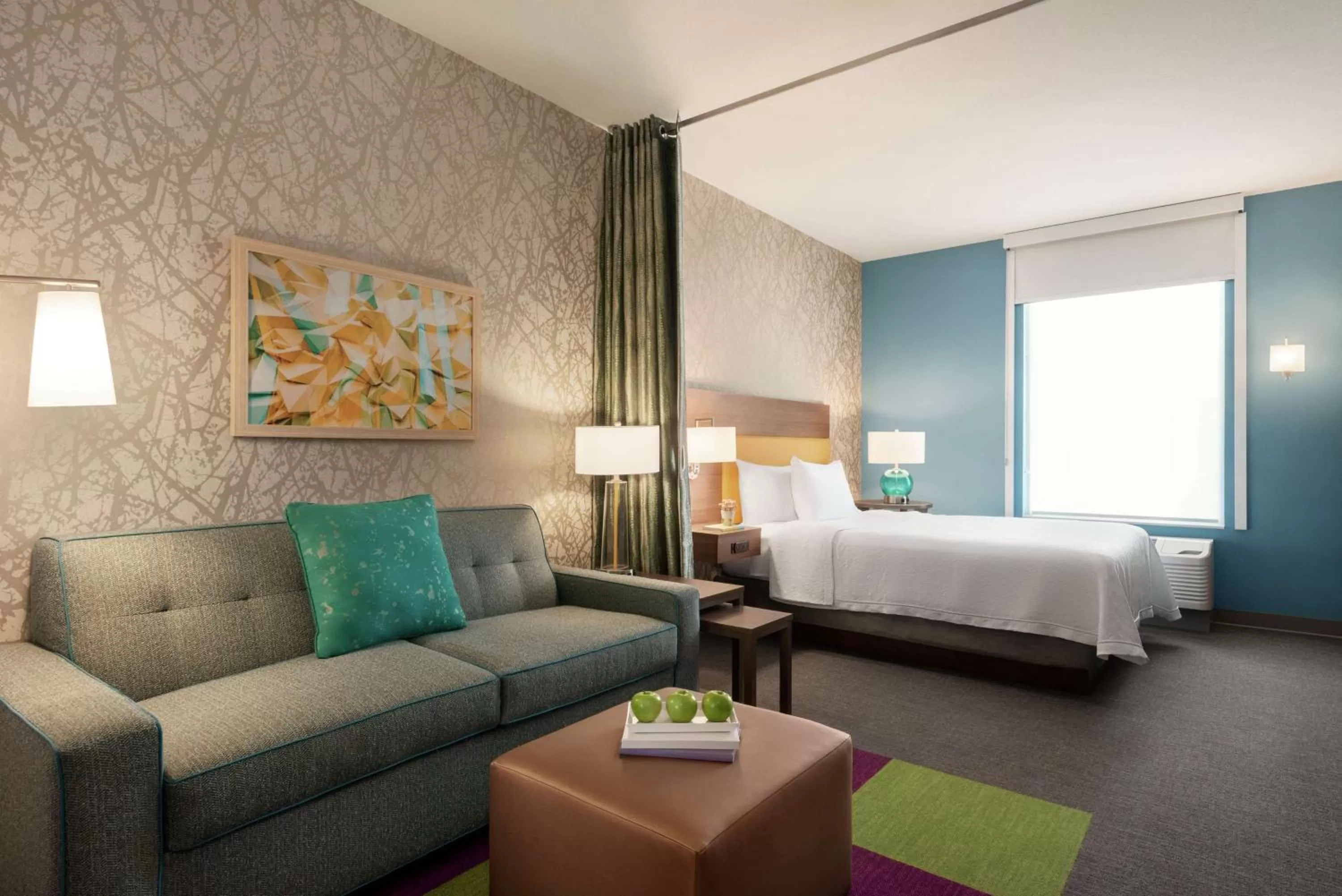 Living room, Bed in Home2 Suites By Hilton Overland Park, Ks