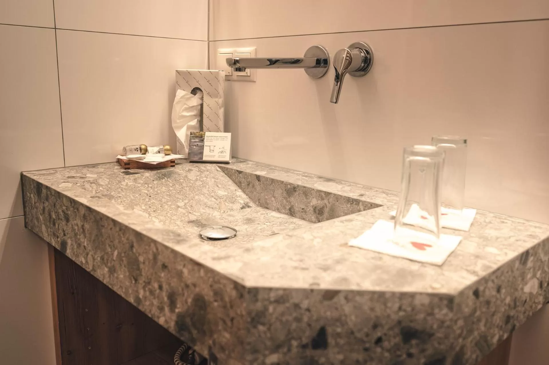 Bathroom in Hotel Schartner