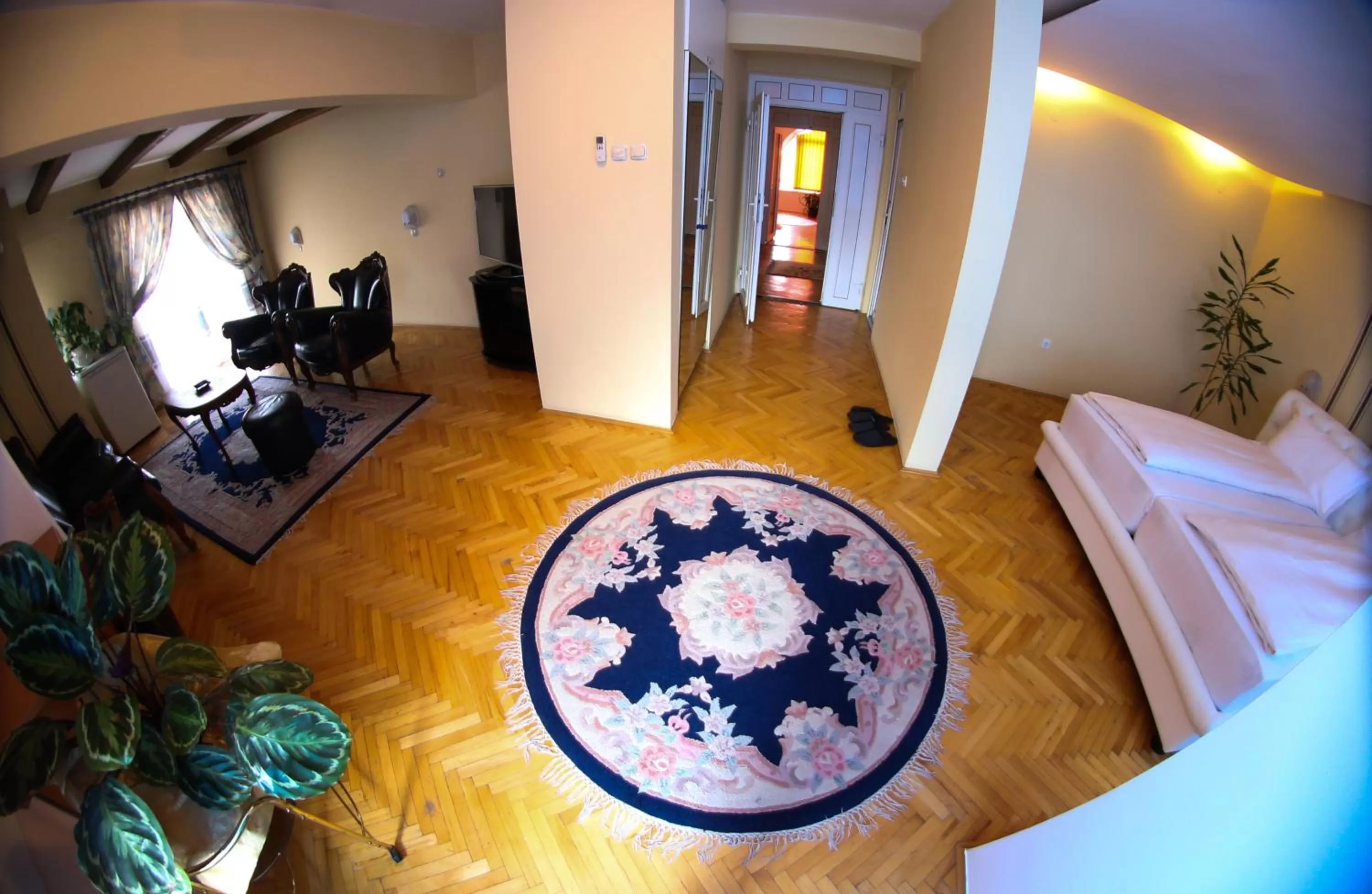 Decorative detail, Bed in Hotel Fontana