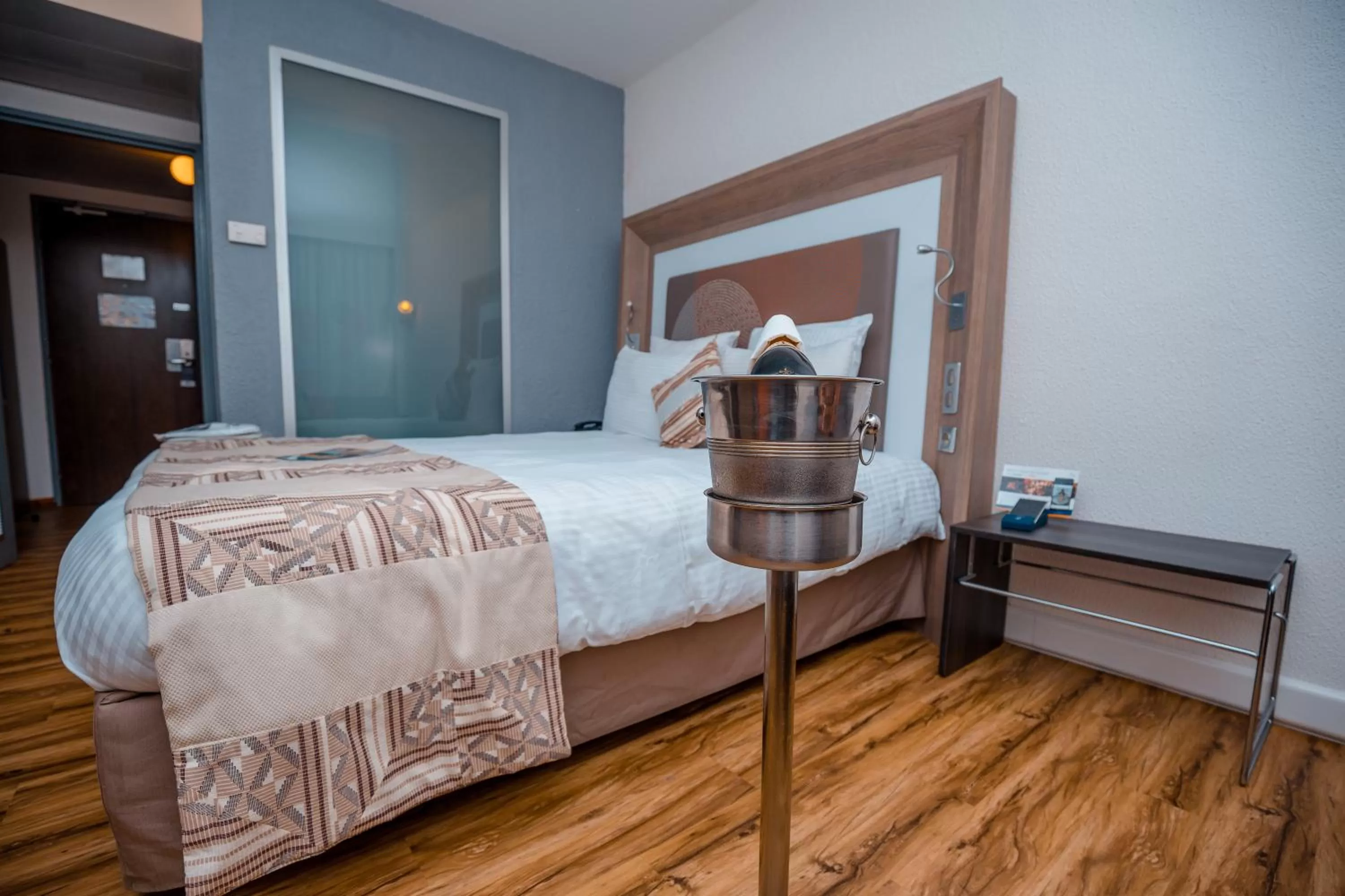 Bed in Accra City Hotel