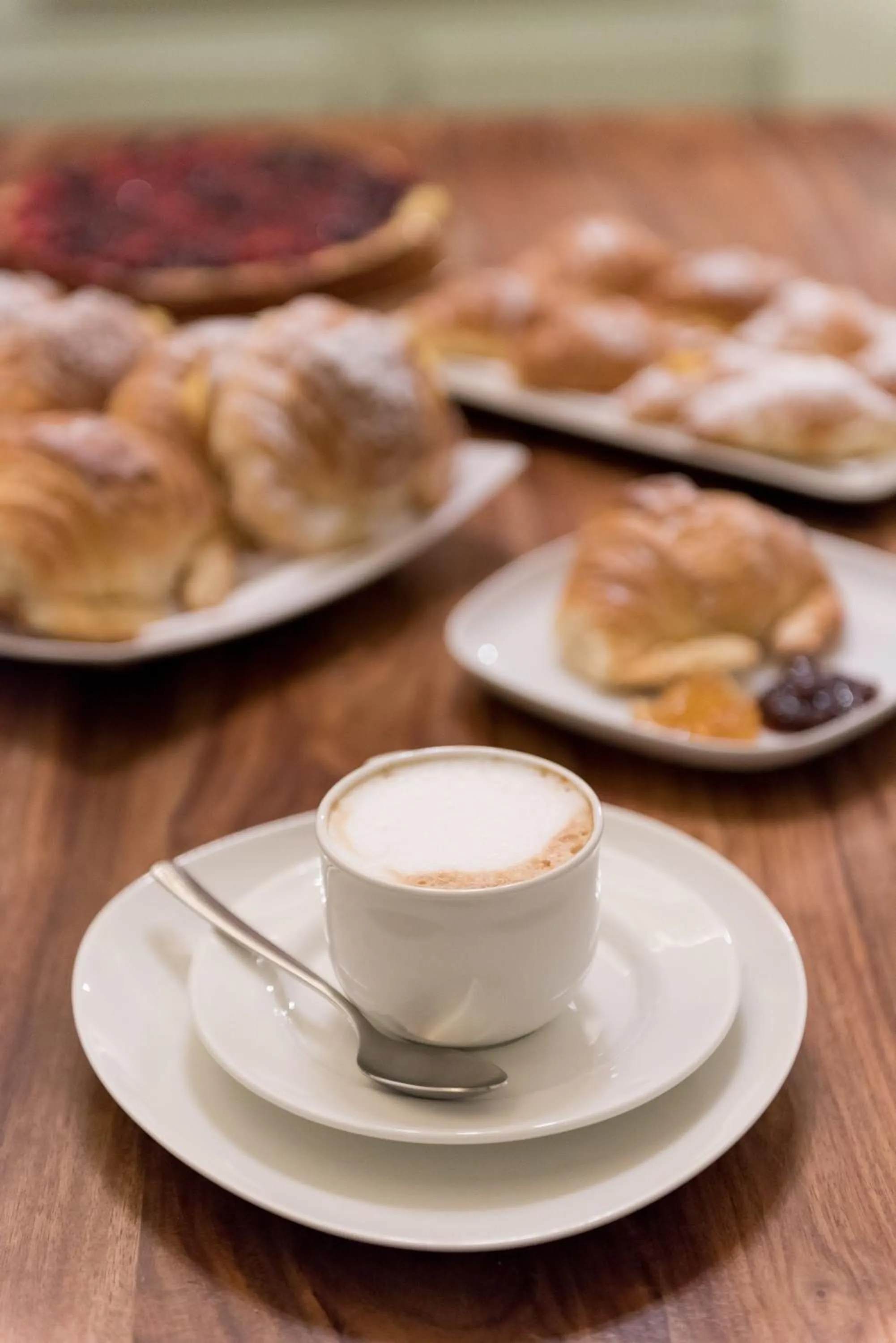 Breakfast in Deseo Home