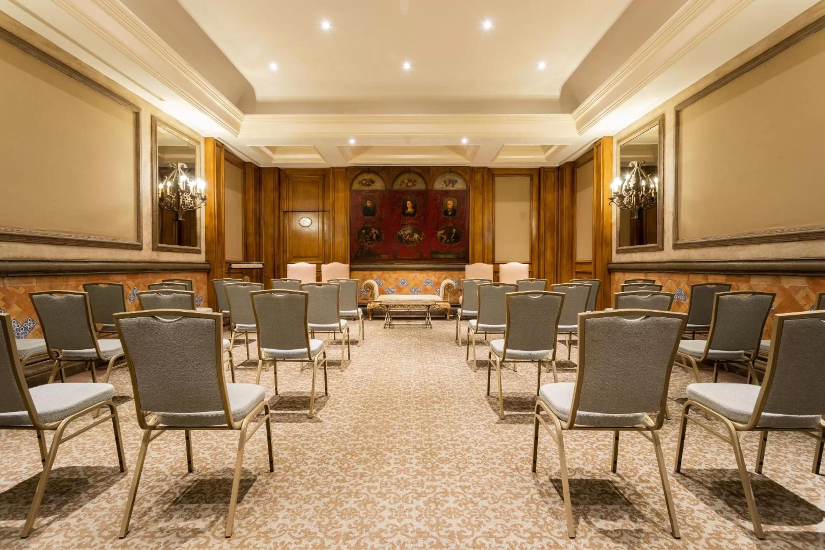 Meeting/conference room in Quinta Real Monterrey