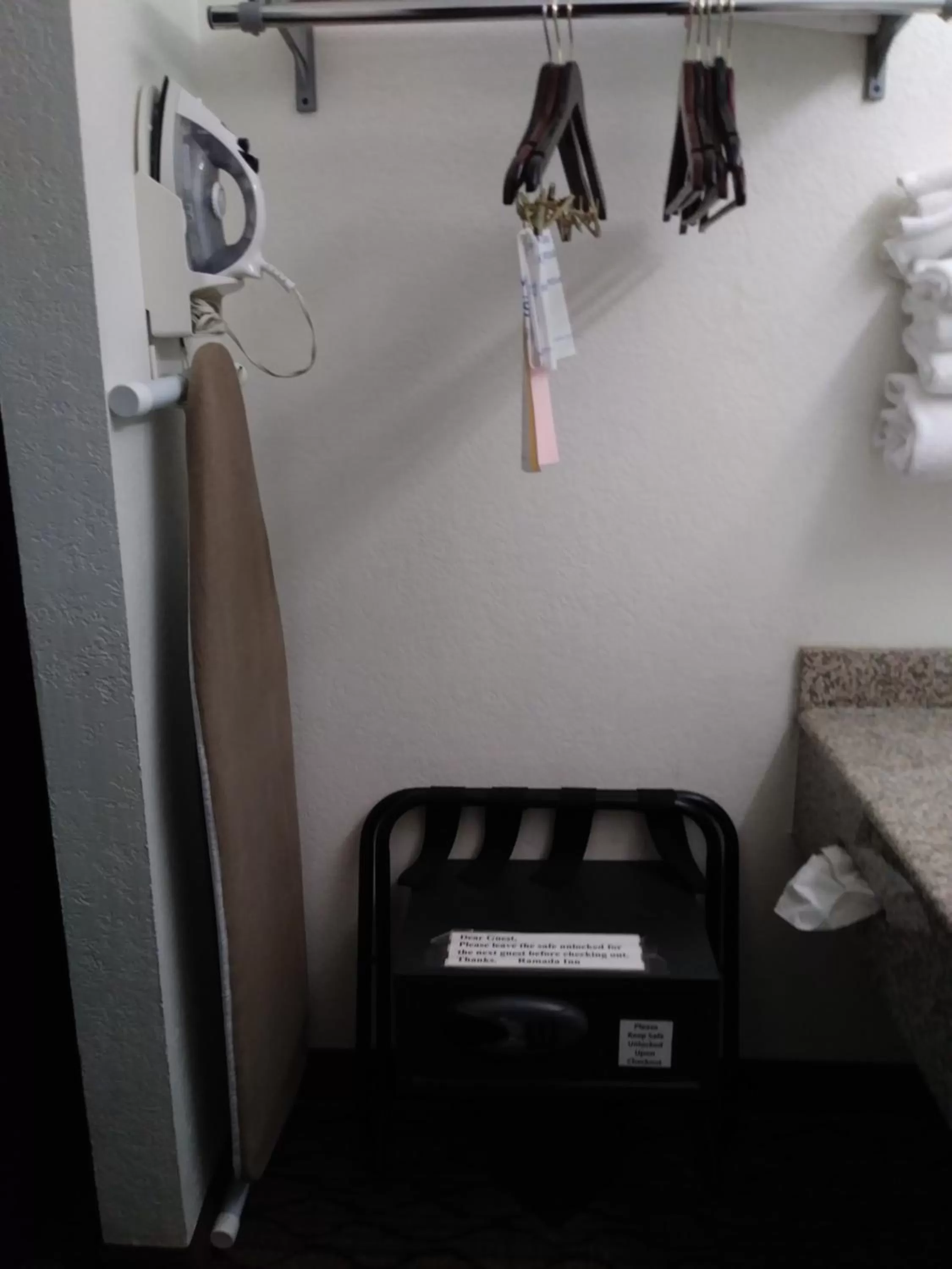 furniture in Ramada by Wyndham Temple Terrace/Tampa North