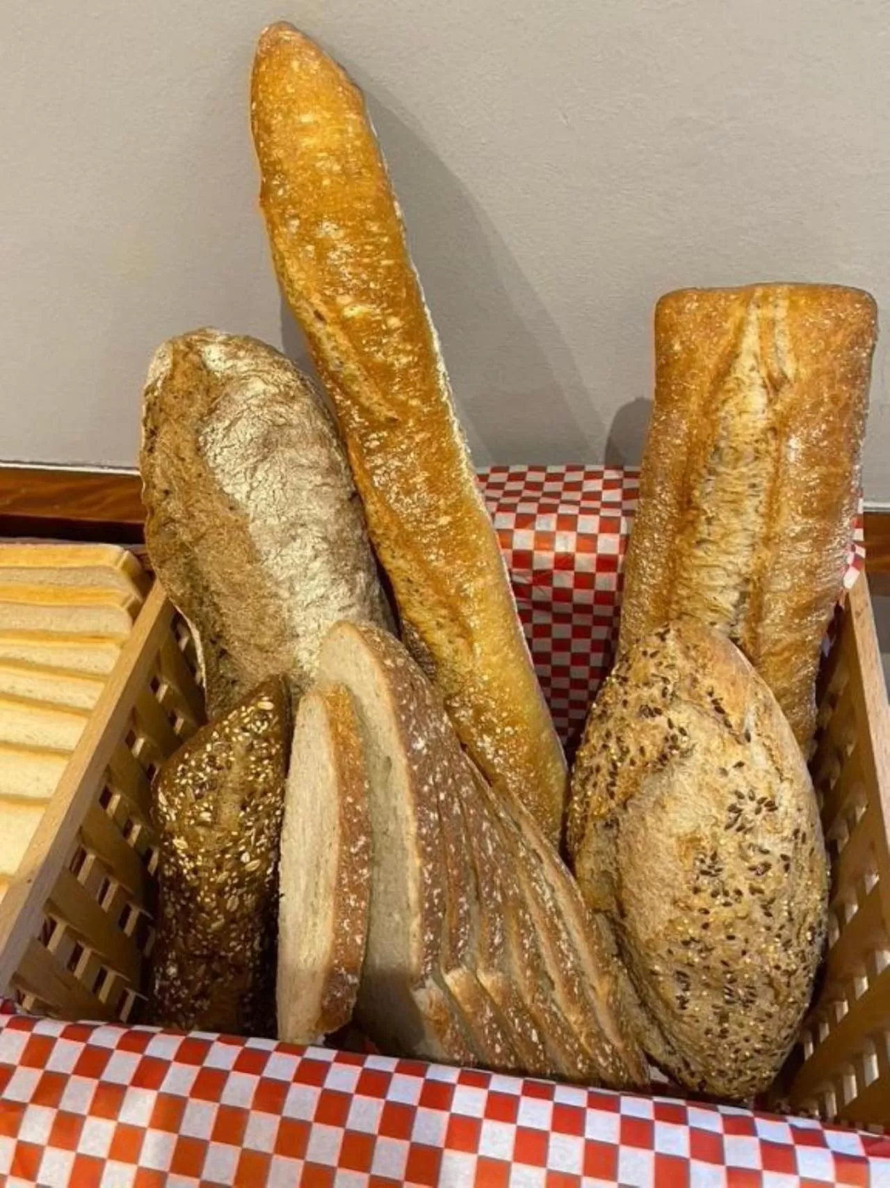 Buffet breakfast in Hotel Oasis