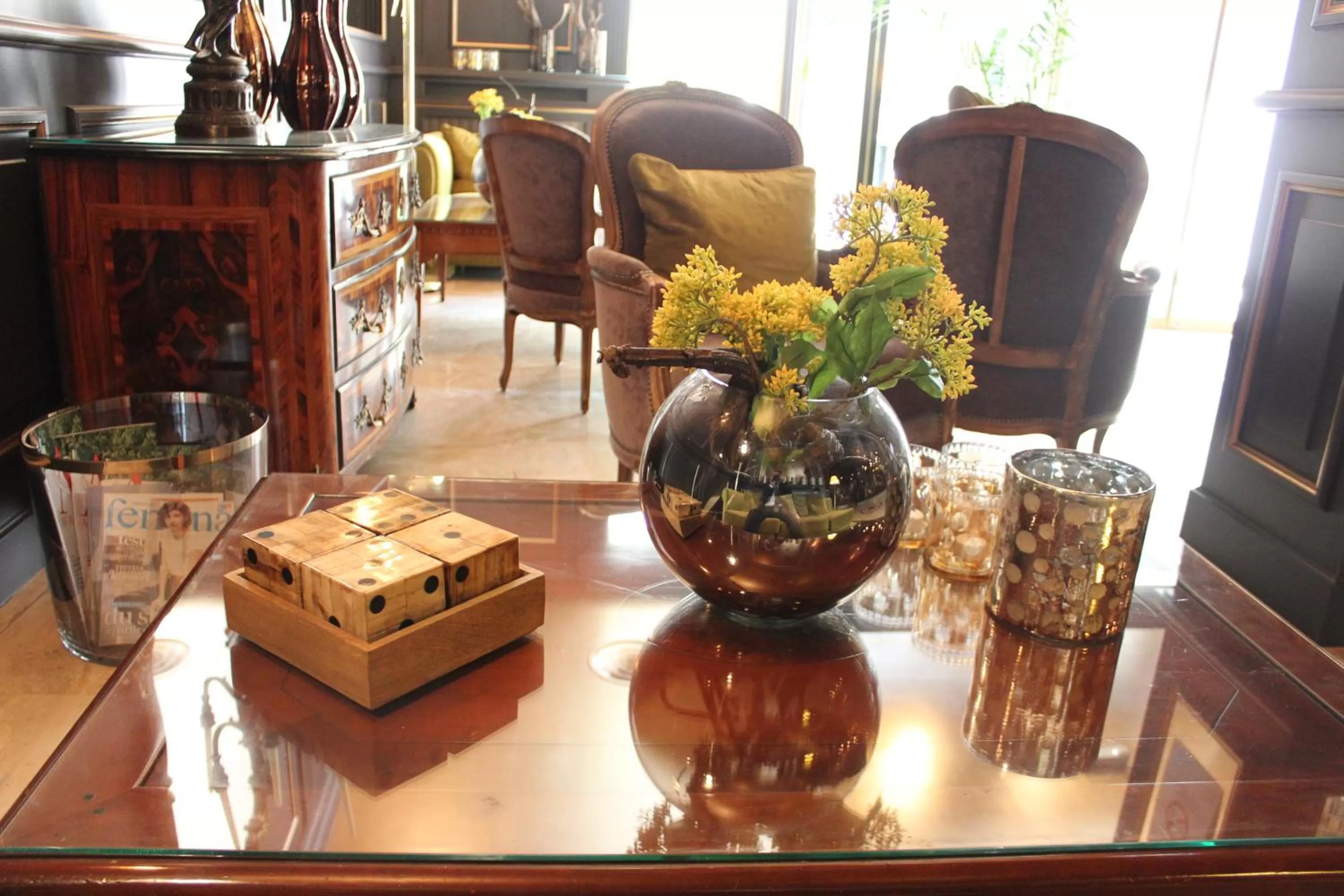 Lobby or reception in Hôtel Carlton Lille