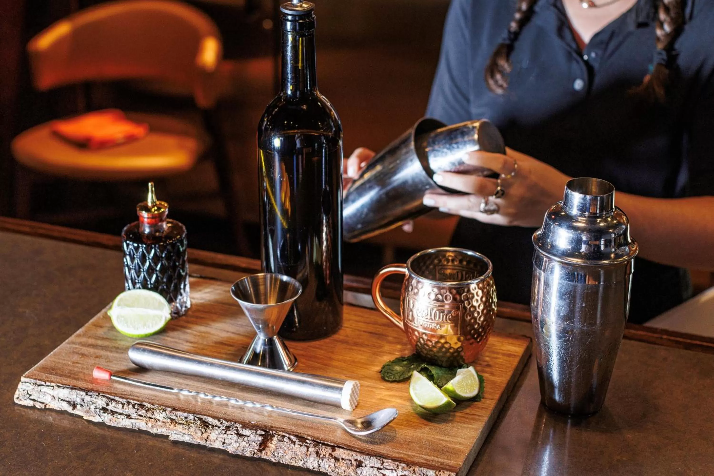 Lounge or bar in Auburn Marriott Opelika Resort & Spa at Grand National