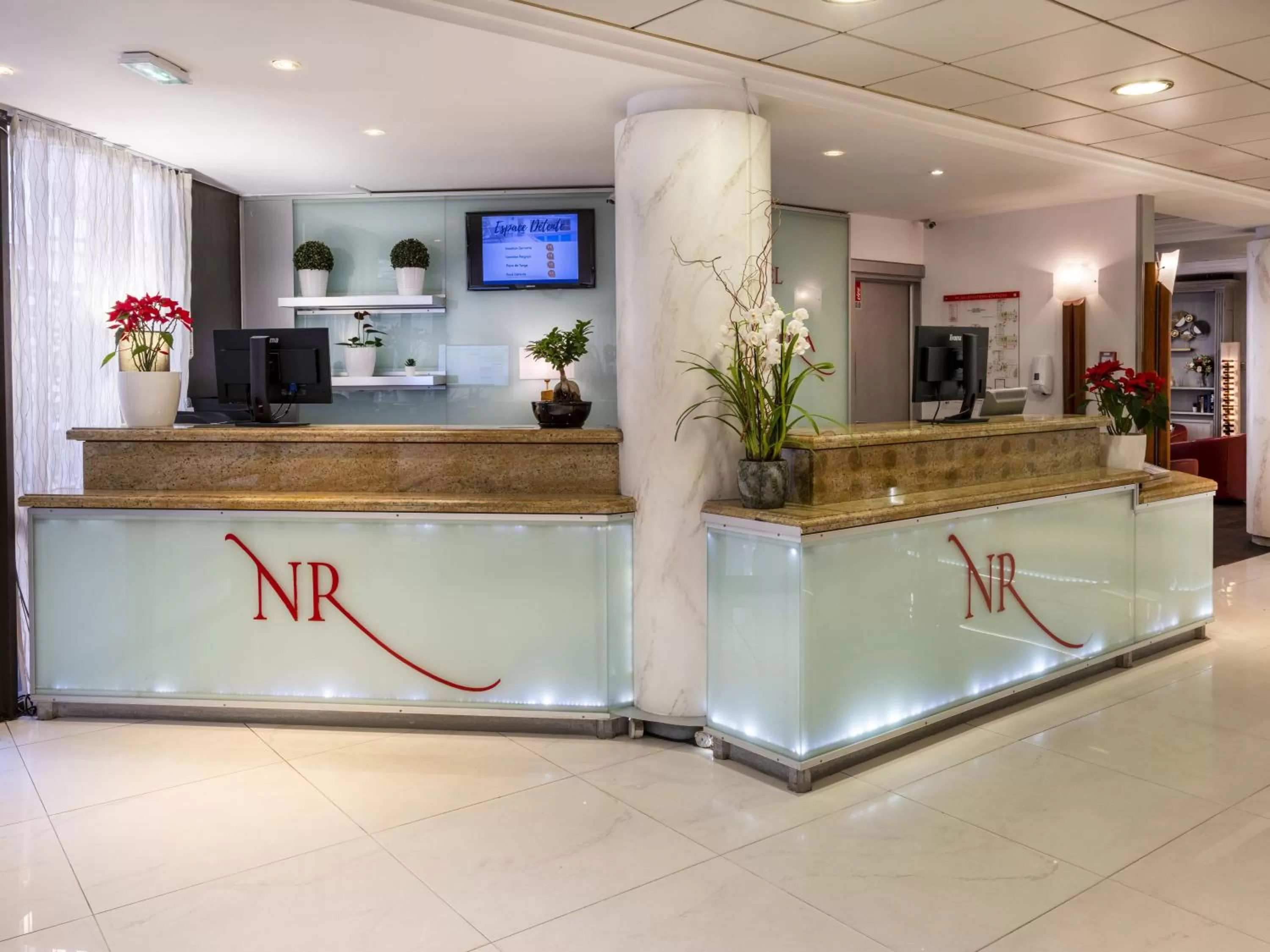 Lobby or reception in Hotel Nice Riviera