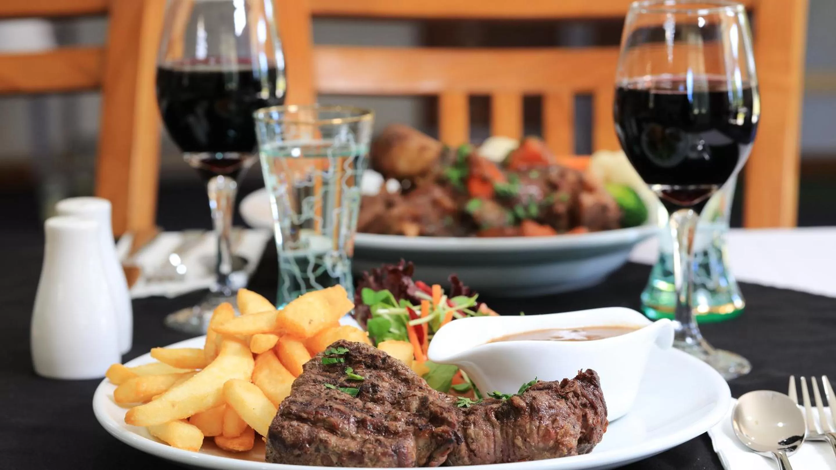 Food and drinks in Chinchilla Great Western Motor Inn