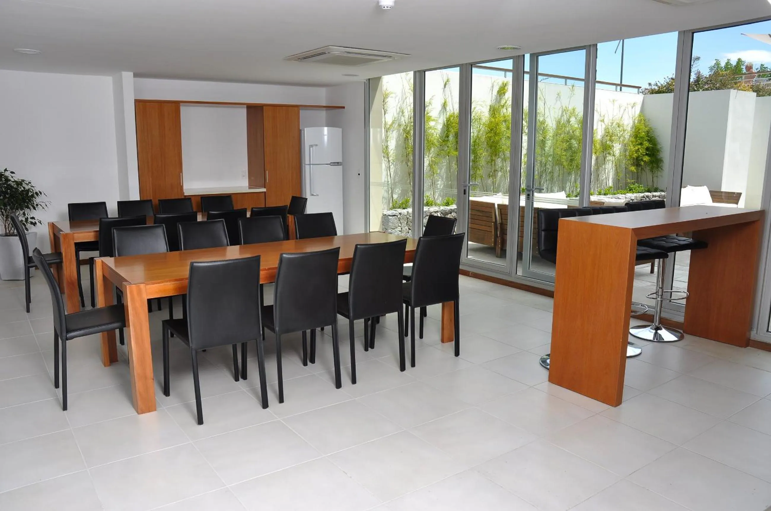 BBQ facilities in Real Colonia Hotel & Suites