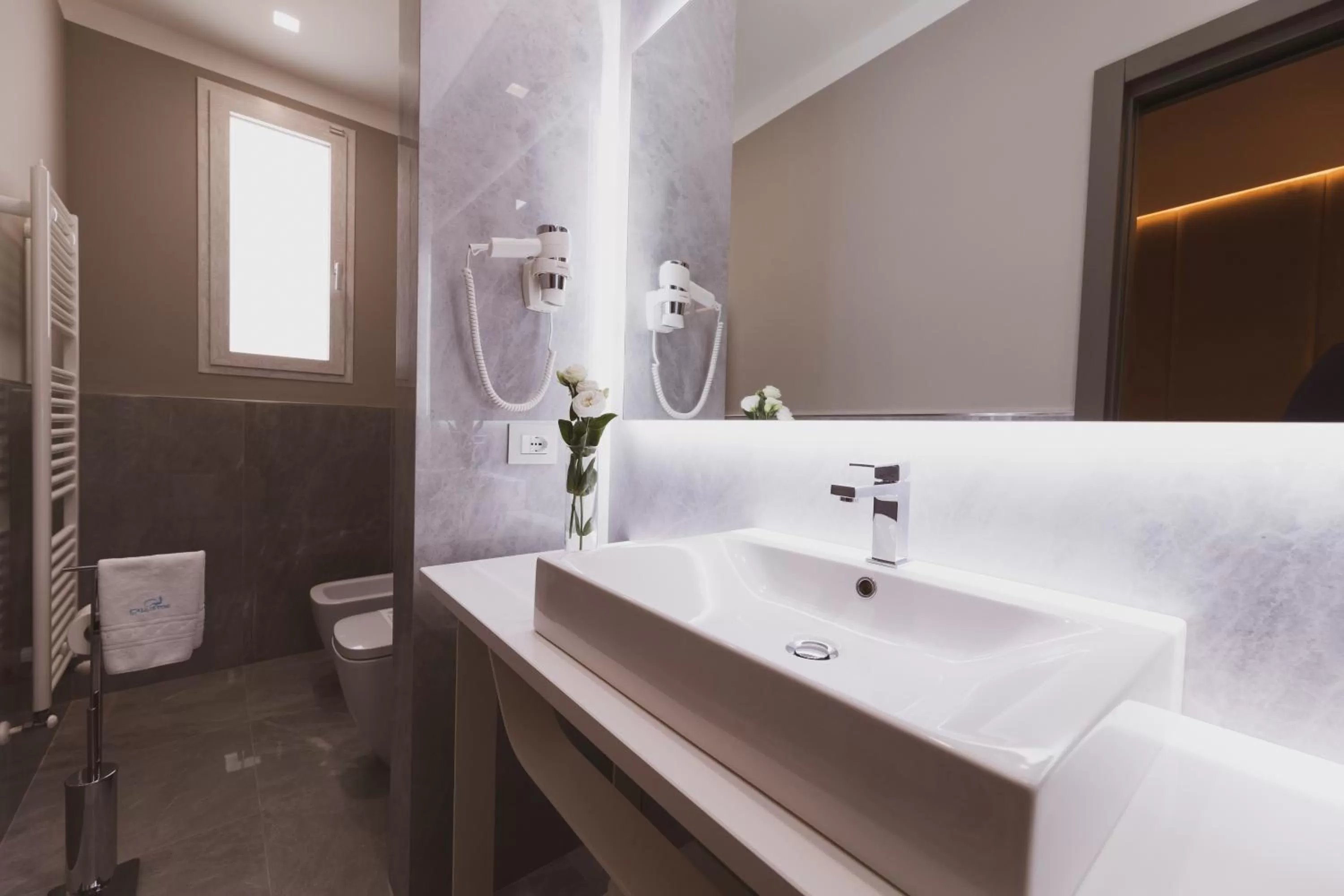 Toilet in Callistos Hotel & Spa