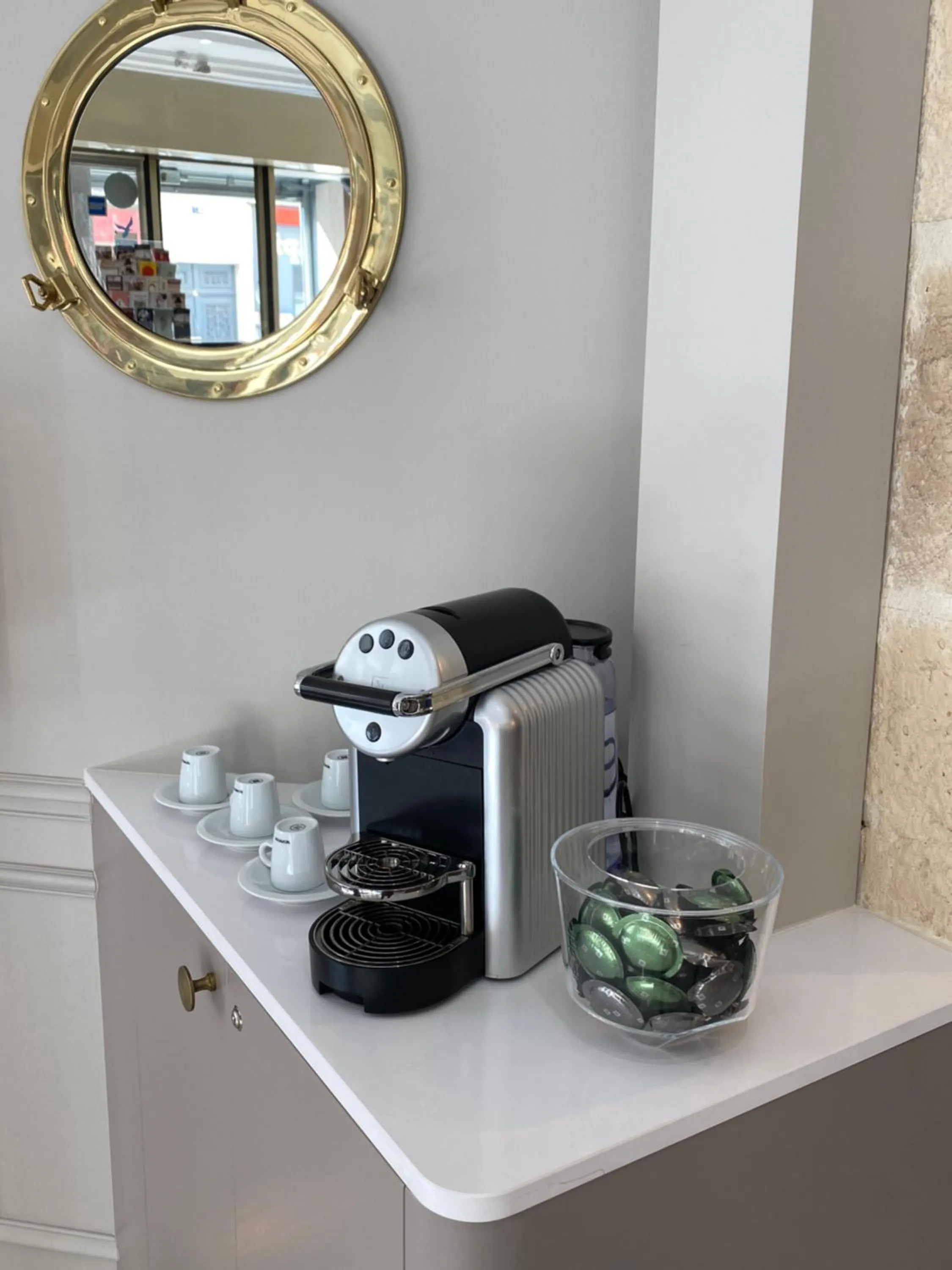 Lobby or reception in L'Amiral