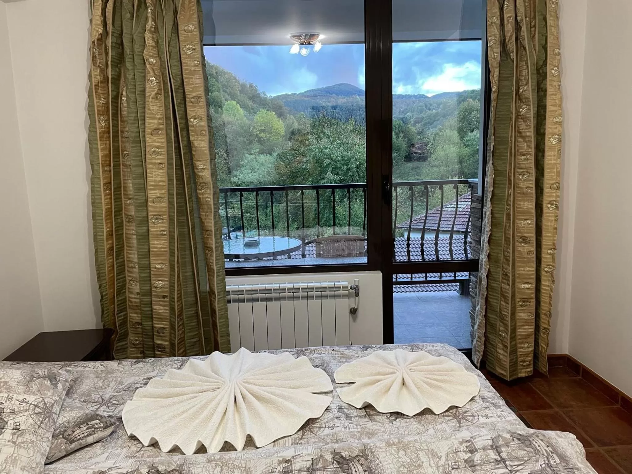 Bed in Guesthouse Hitar Petar