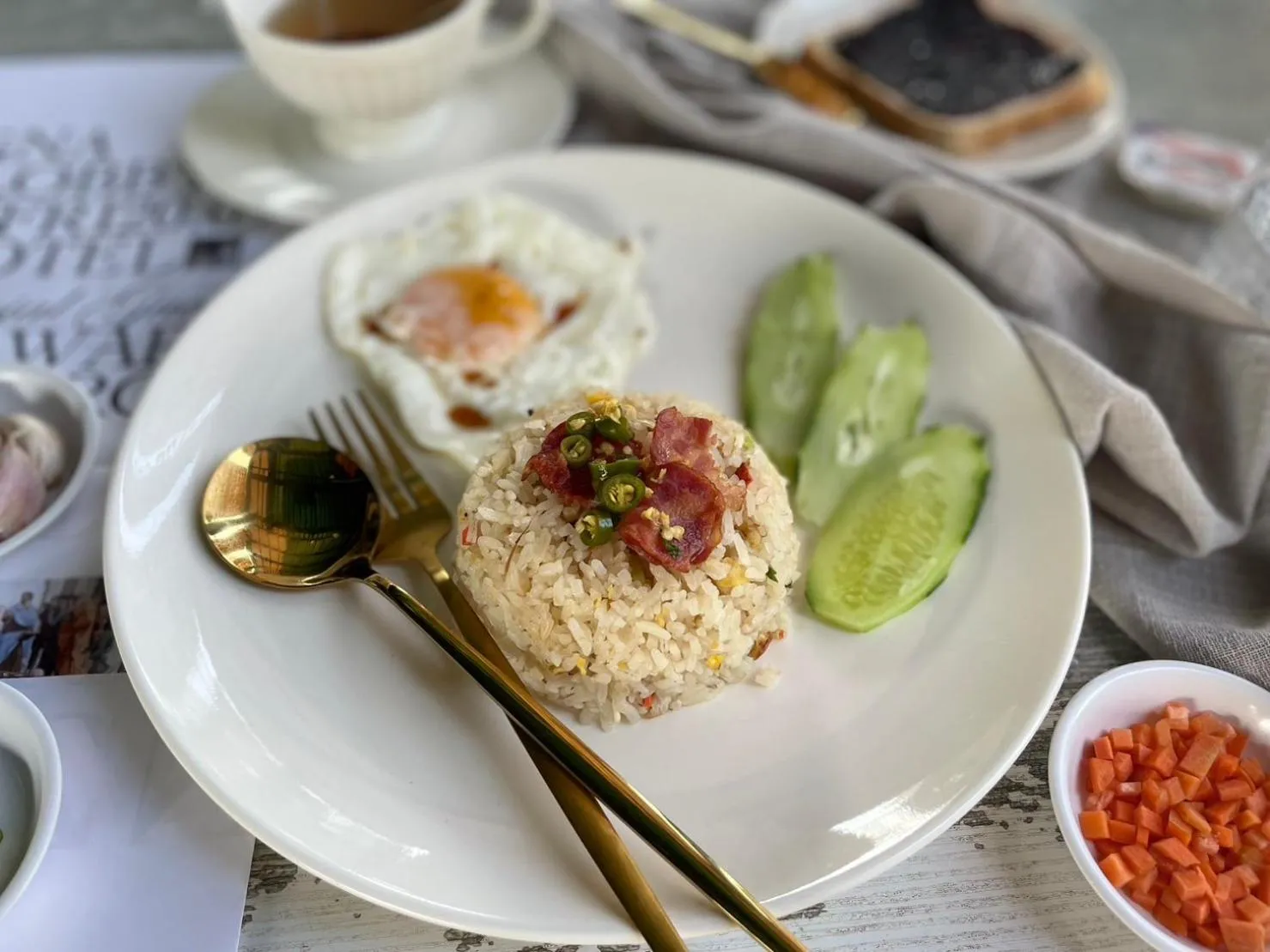 Food close-up in Smaids Room