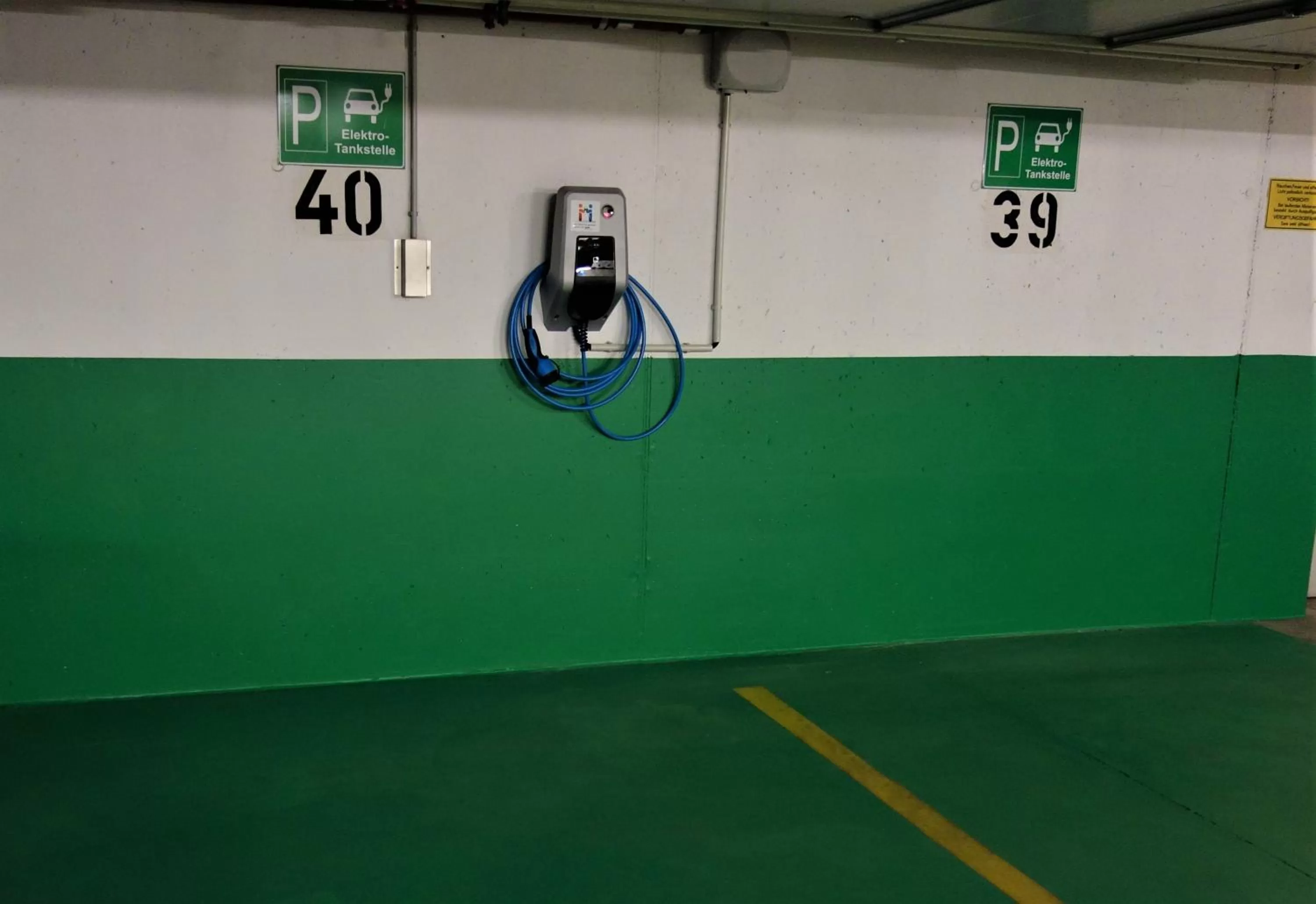 Property building in AMBER ECONTEL