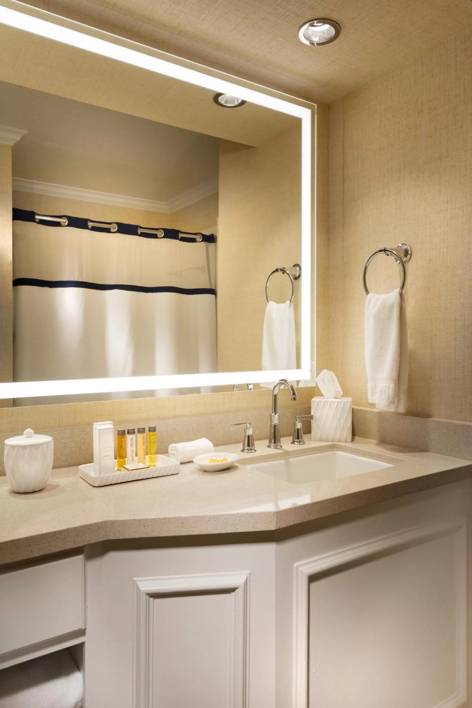 Bathroom in Boardwalk Inn