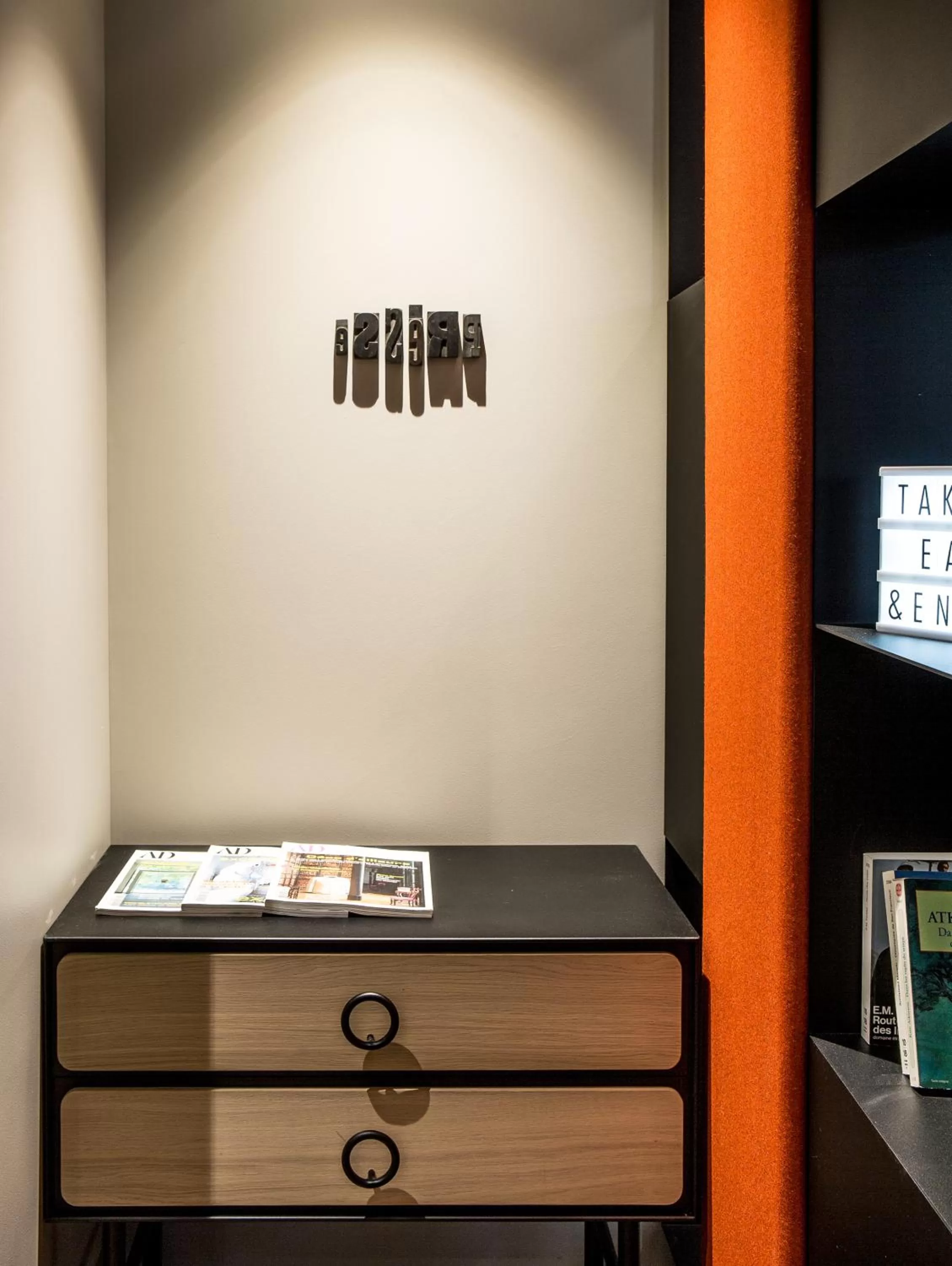 hair dresser in L'Imprimerie Hôtel