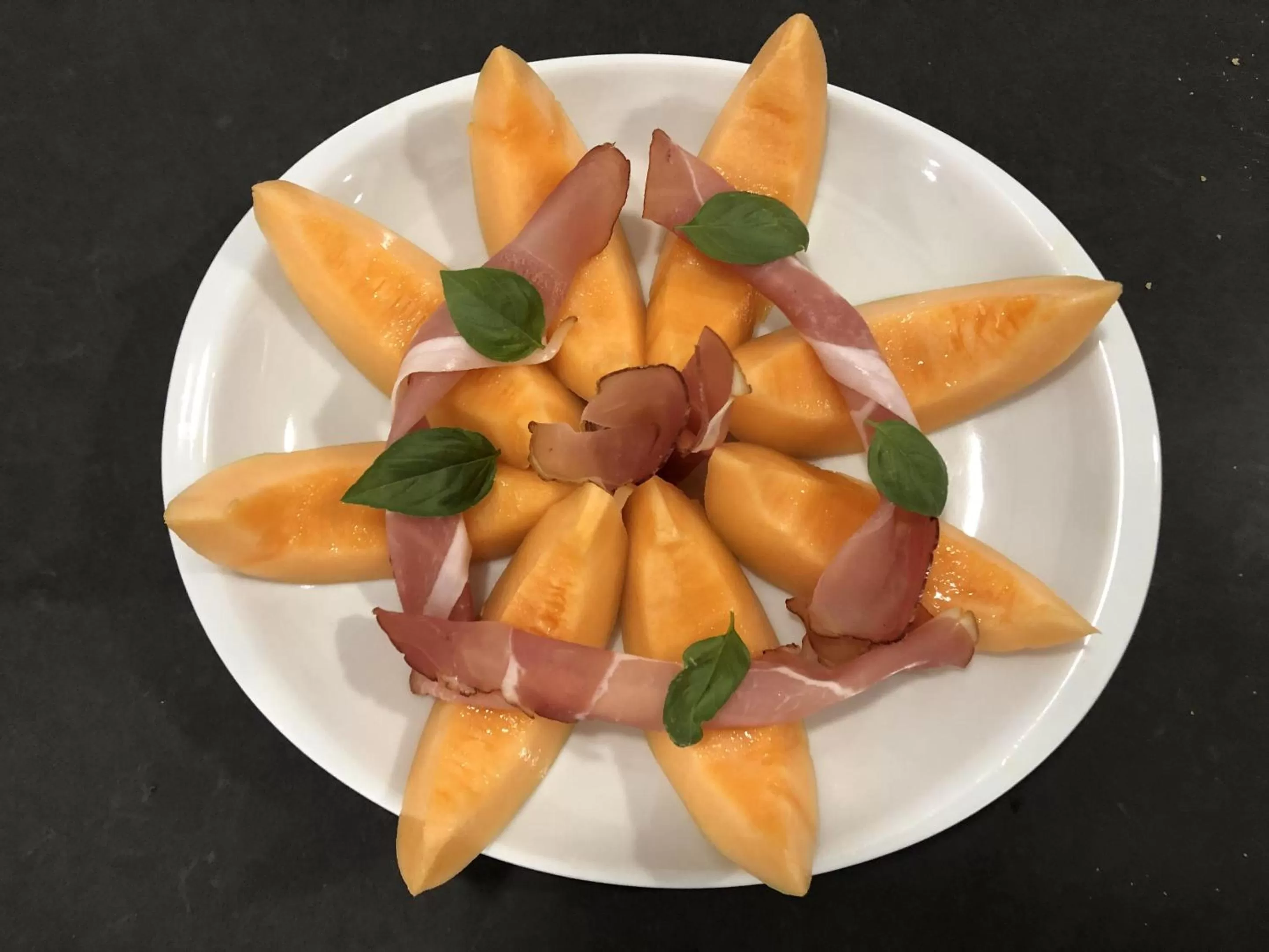 Breakfast in Le Mas Des Chutes