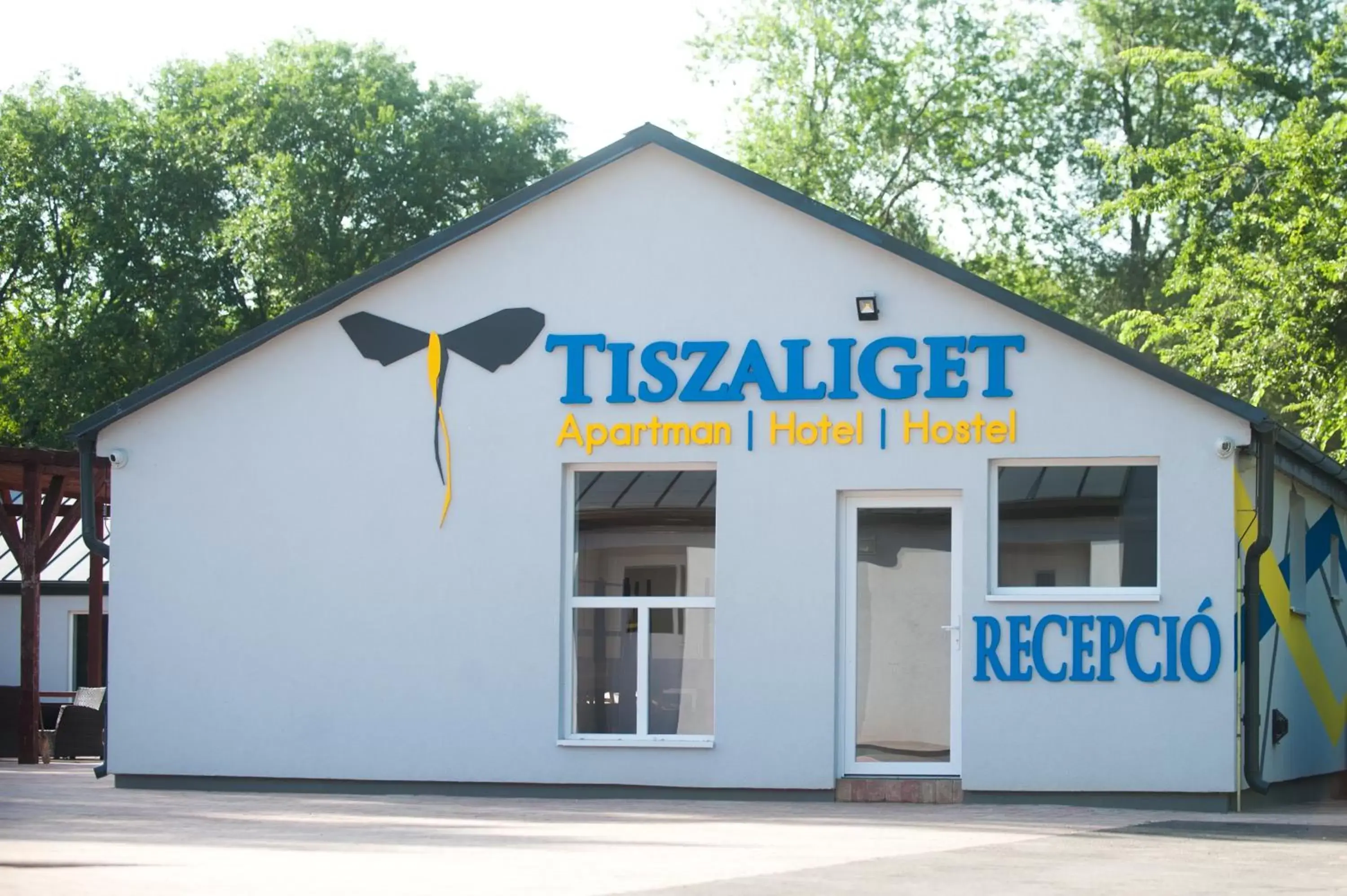 Tiszaliget Apartman és Szálló Tiszaliget Apartman és Szálló
