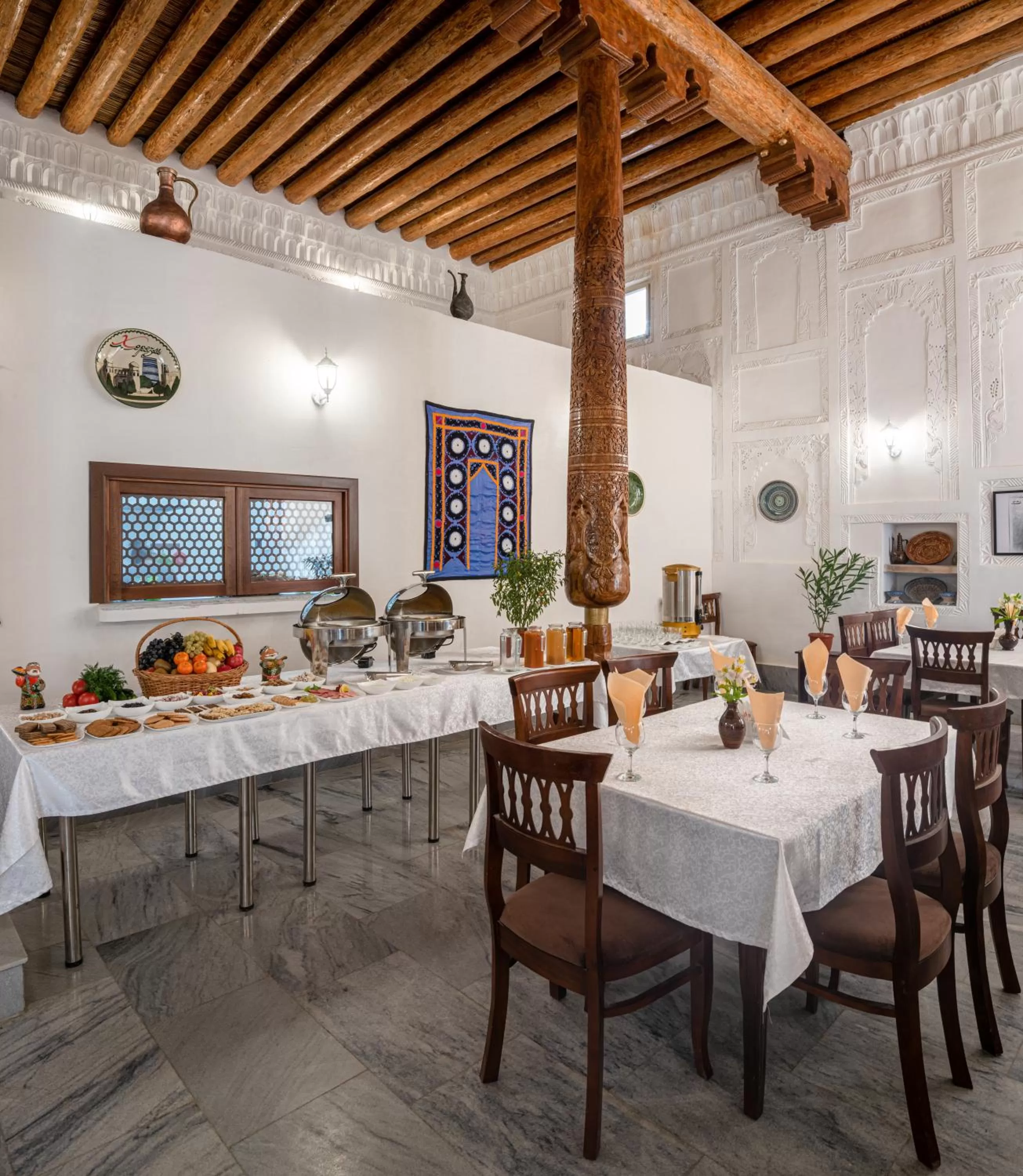 Restaurant/places to eat in New Star Boutique hotel - madrasah Muhammad Mahram 1903