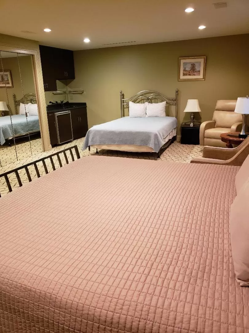 Bed in Mill Creek Gardens