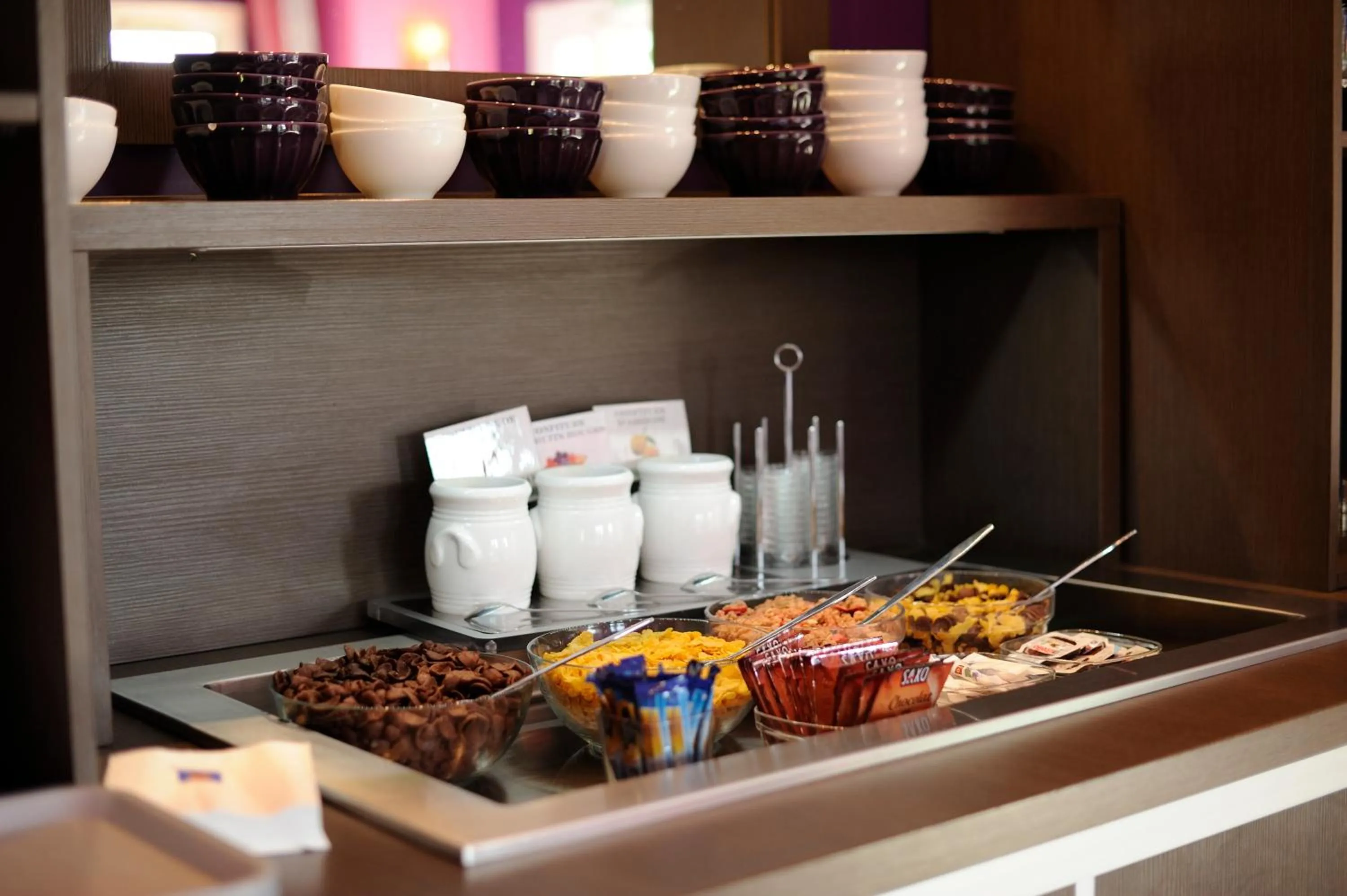 Restaurant/places to eat in Comfort Hotel Orléans Olivet