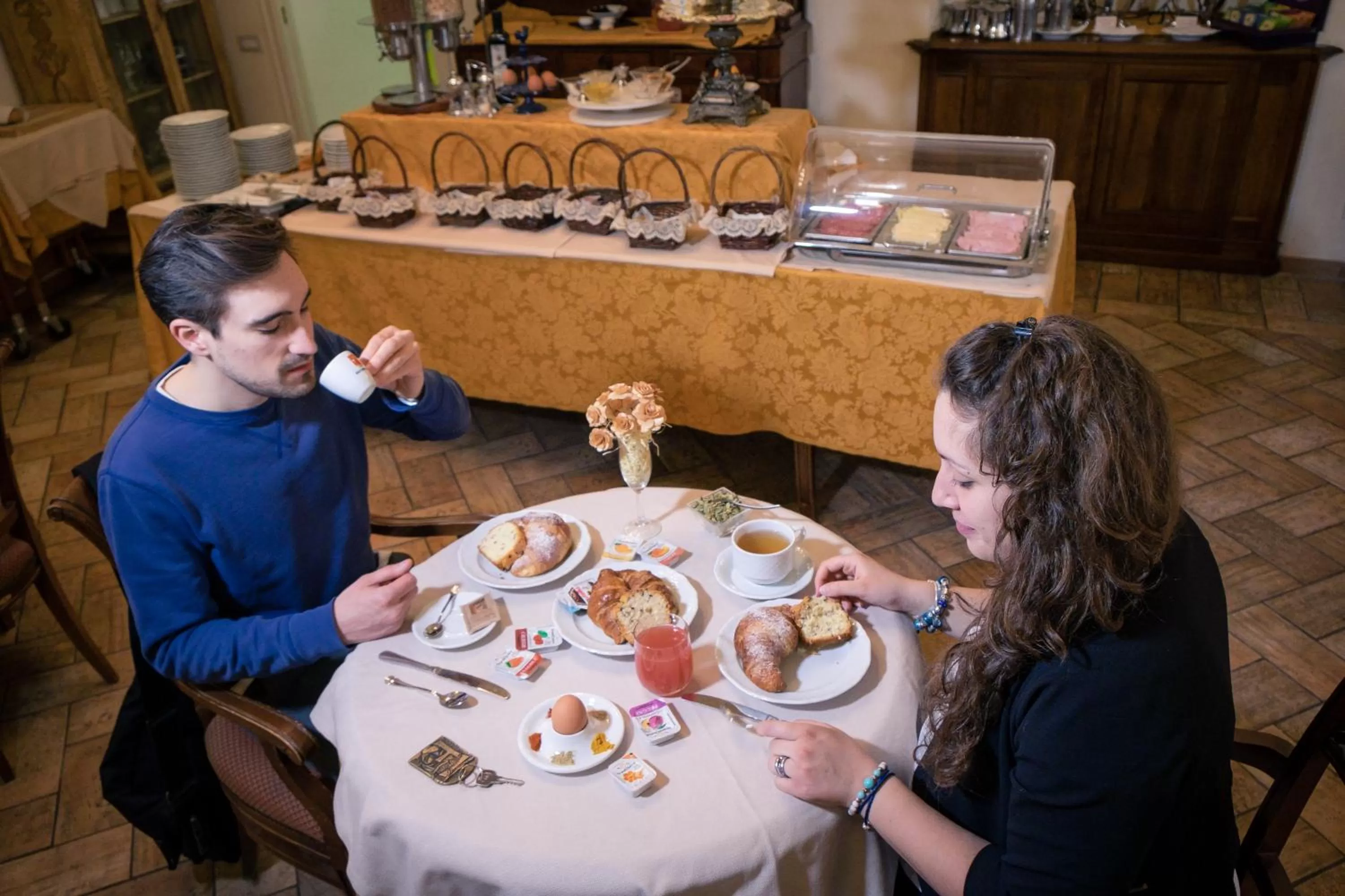 Restaurant/places to eat in Hotel Fortuna