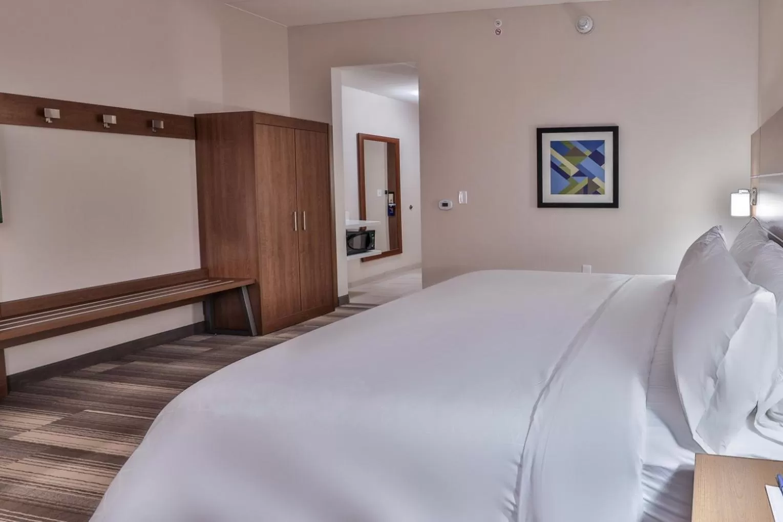 King Room with Mobility Accessible Roll-In Shower in Holiday Inn Express & Suites - Nashville MetroCenter Downtown, an IHG Hotel