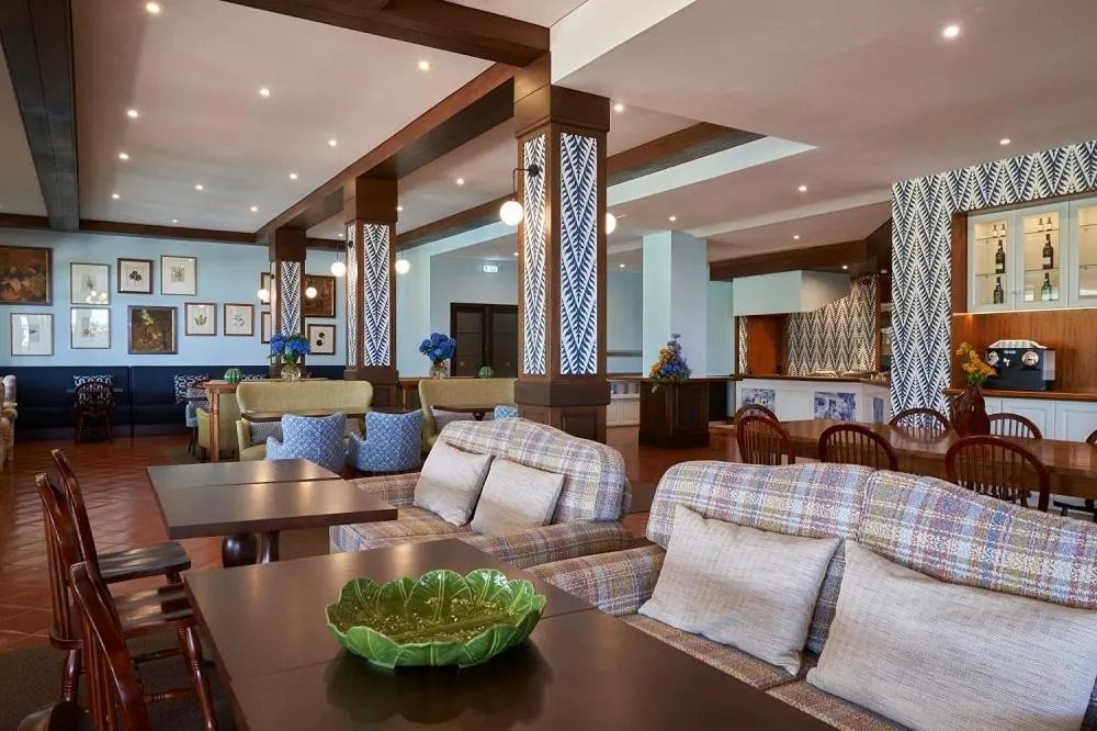 Buffet breakfast in Hotel Quinta Do Furao