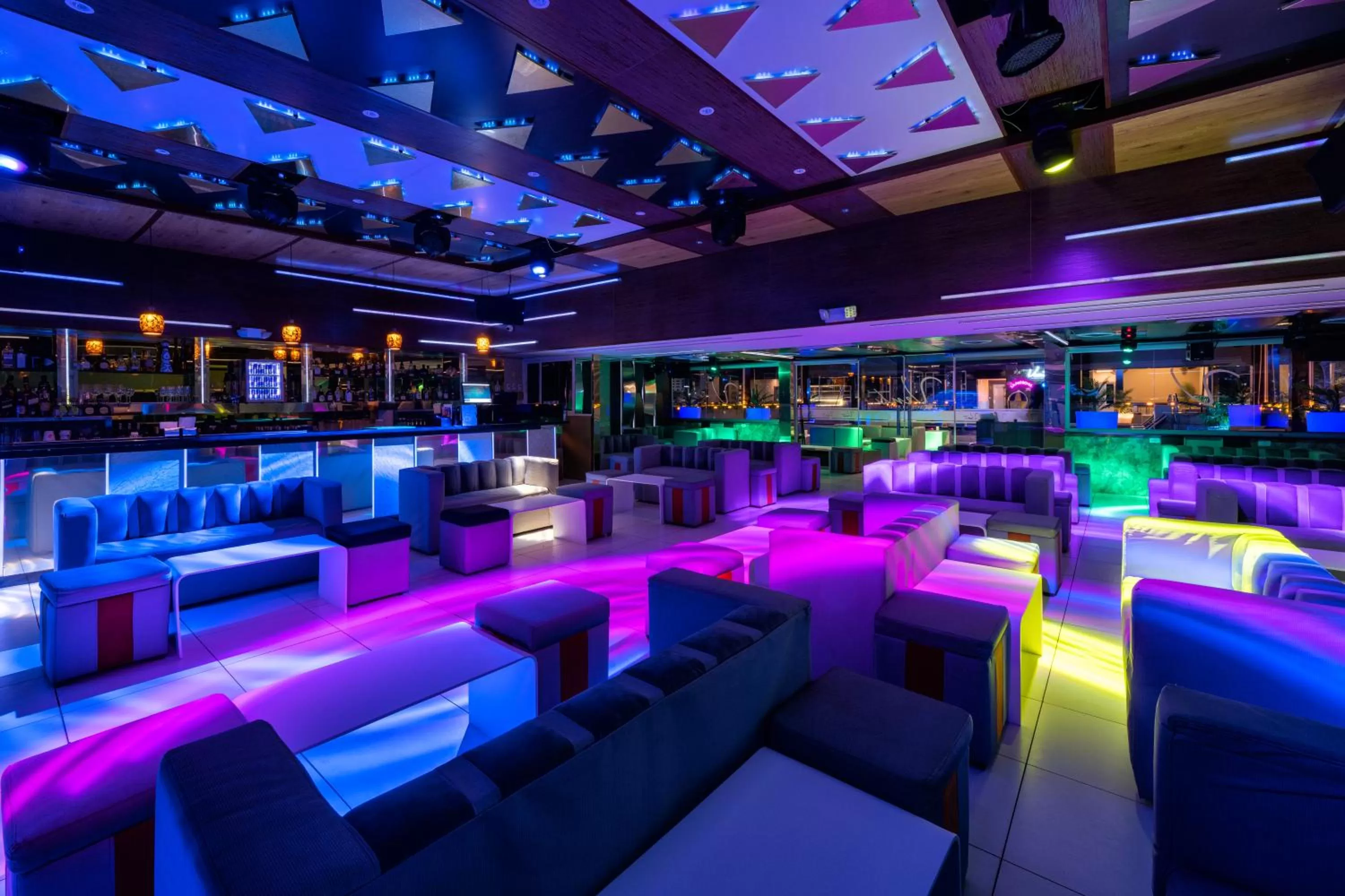 Nightclub / DJ in W&P Santo Domingo