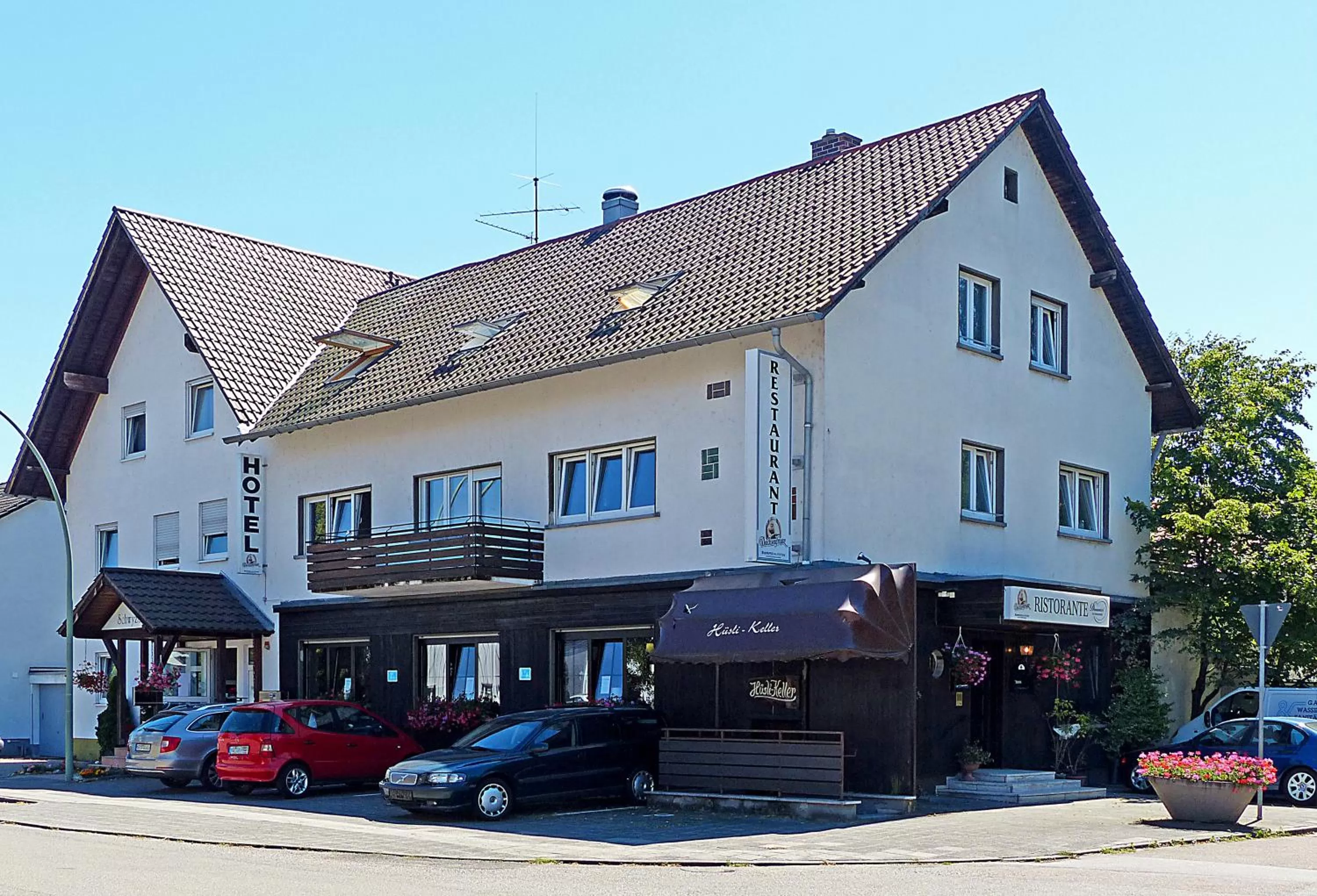 Property building in Hotel-Restaurant Schwyzerhüsli