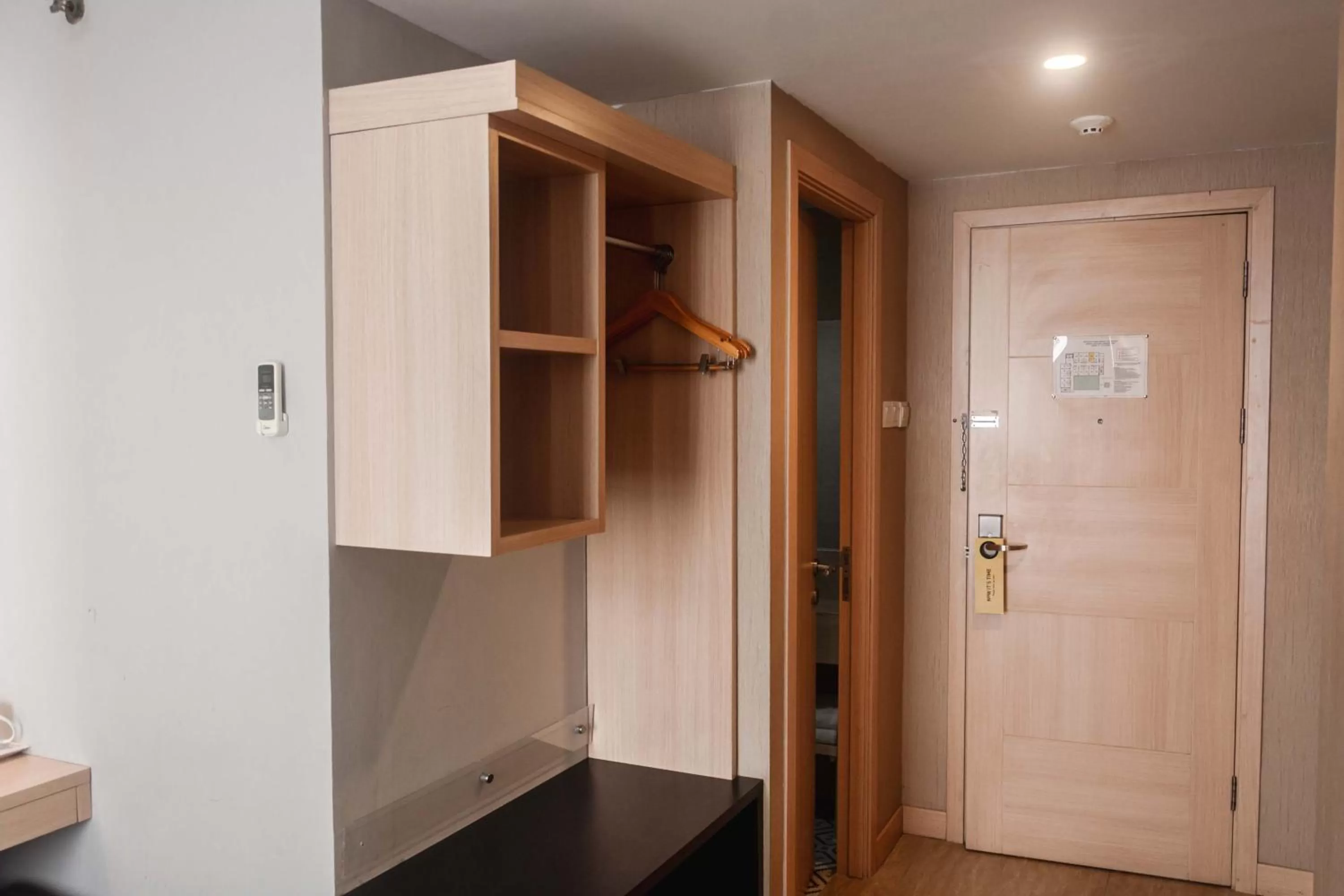 Bedroom in ROOMS INC d'botanica Bandung