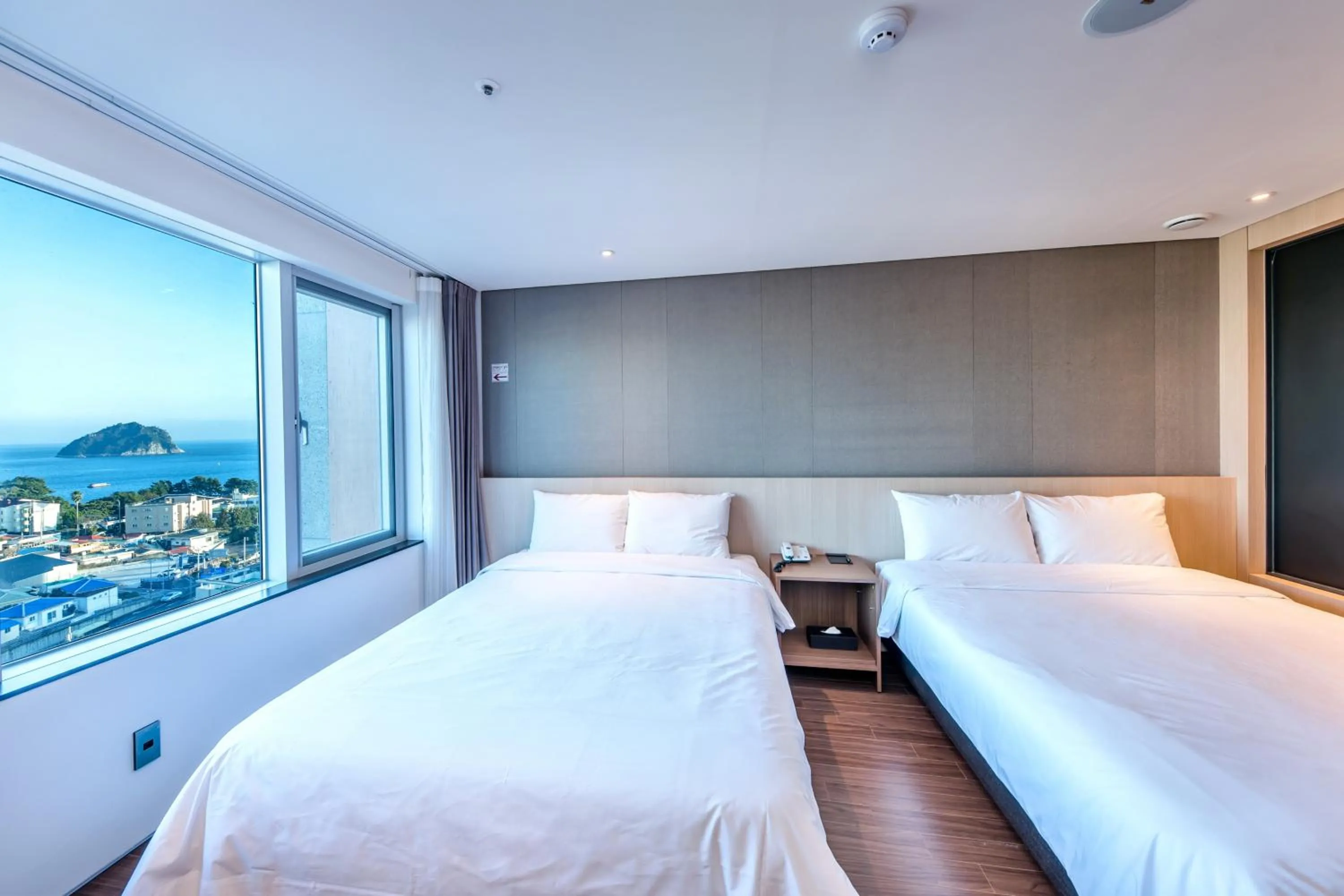 Photo of the whole room, Bed in The First70 Hotel