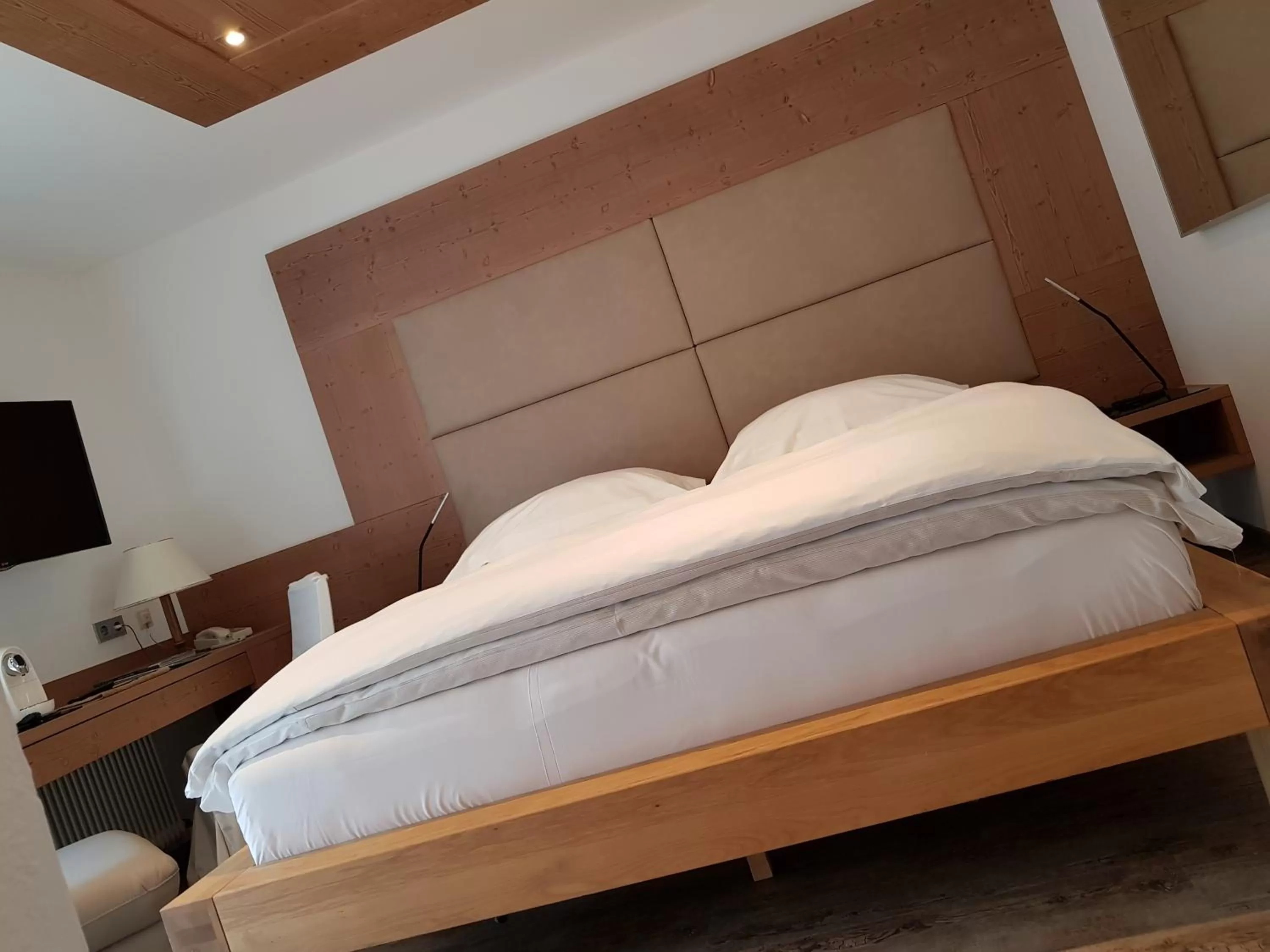 Photo of the whole room, Bed in Hotel Vergeiner